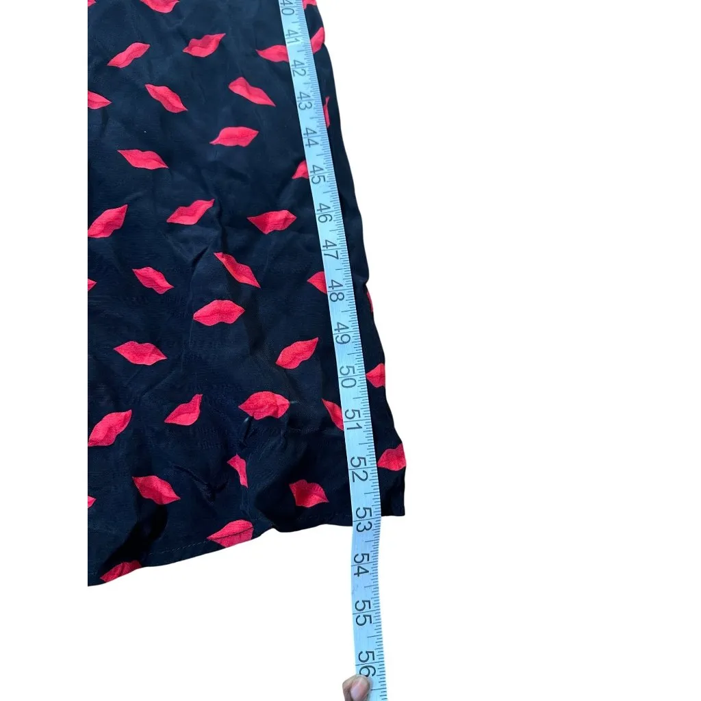 A New Day Womens V-Neck Dress Black With Red Lip Print Size 14 - Image 10