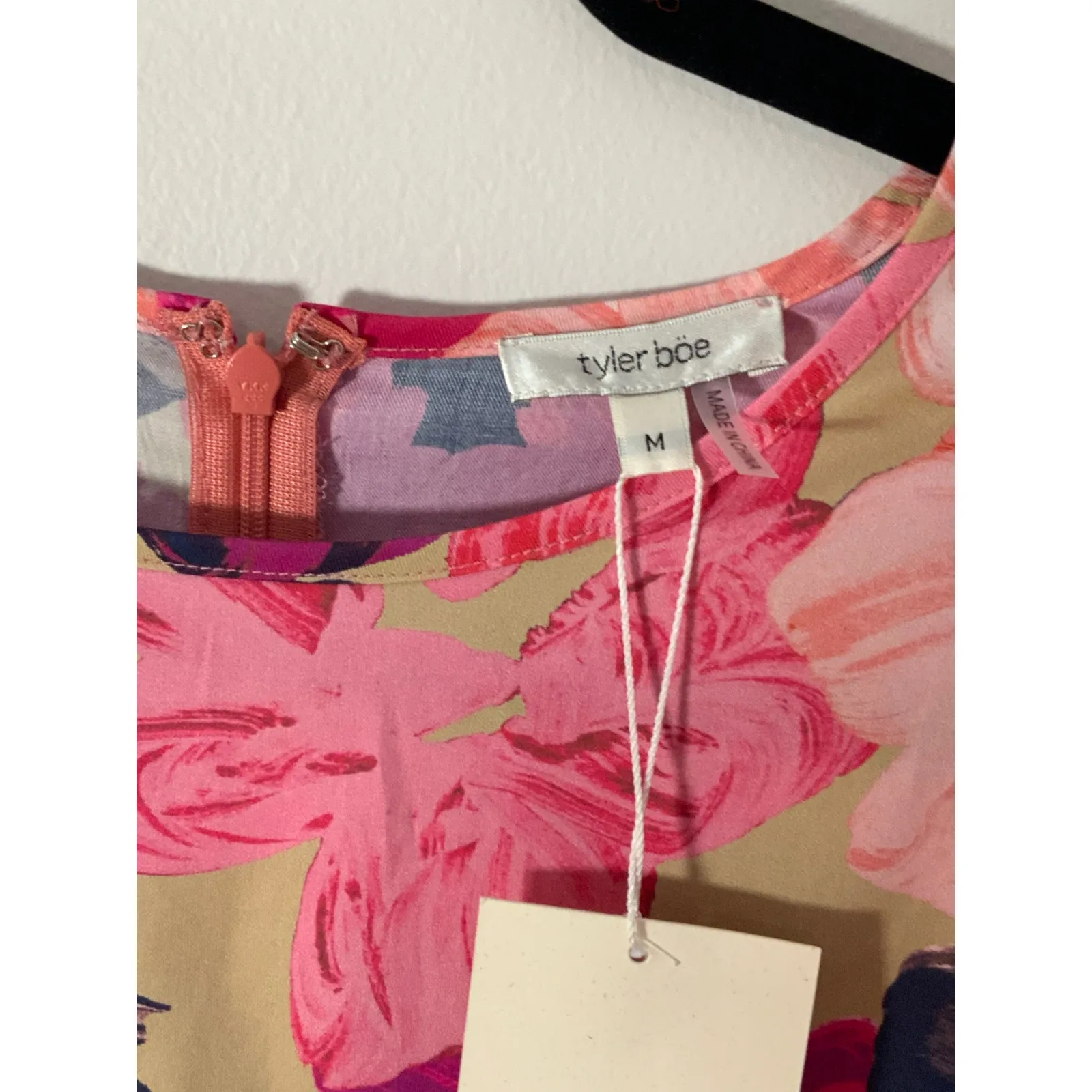 TYLER‎ BOE Phoebe Shift Dress In Multi size MEDIUM Pink - Image 3