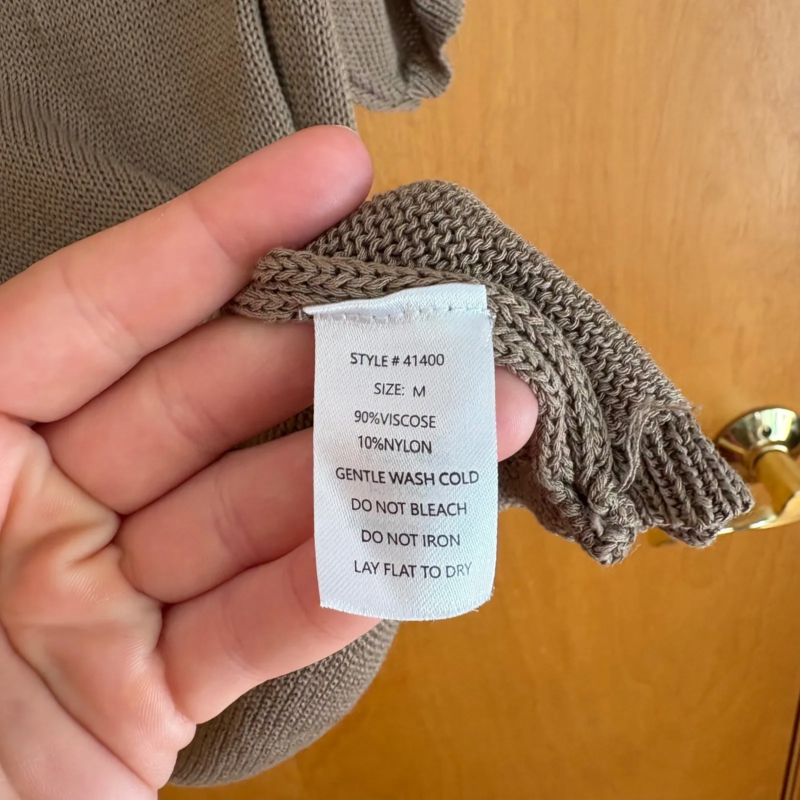 Grade & Gather Knit Polo Shirt Collar V Neck‎ Viscose Blend Brown Womens Medium - Image 3