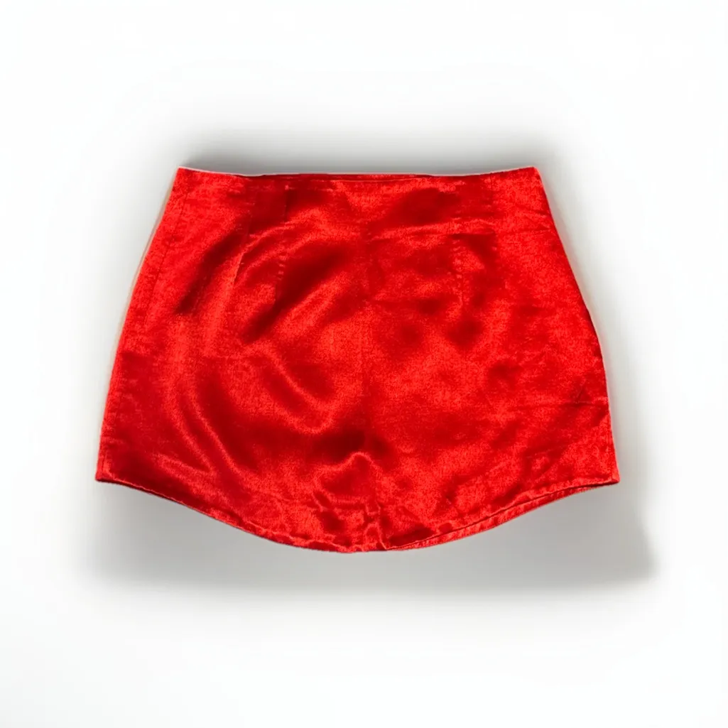ZARA Red Satin Effect Mini Skirt High Waisted Skirt Curved Hem Womens Size Large - Image 3