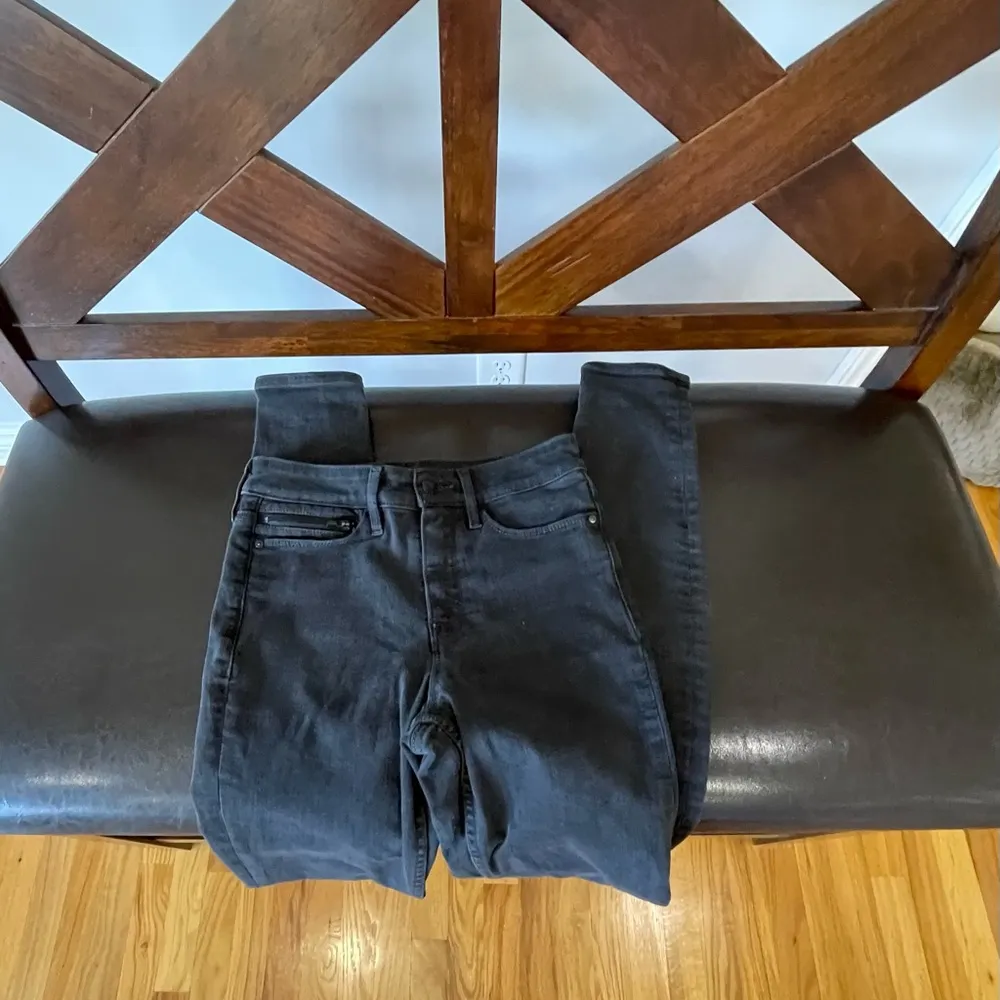 Athleta SIze 2 Tall Black Denim Skinny Jeans rocker concert emo street wear - Image 4