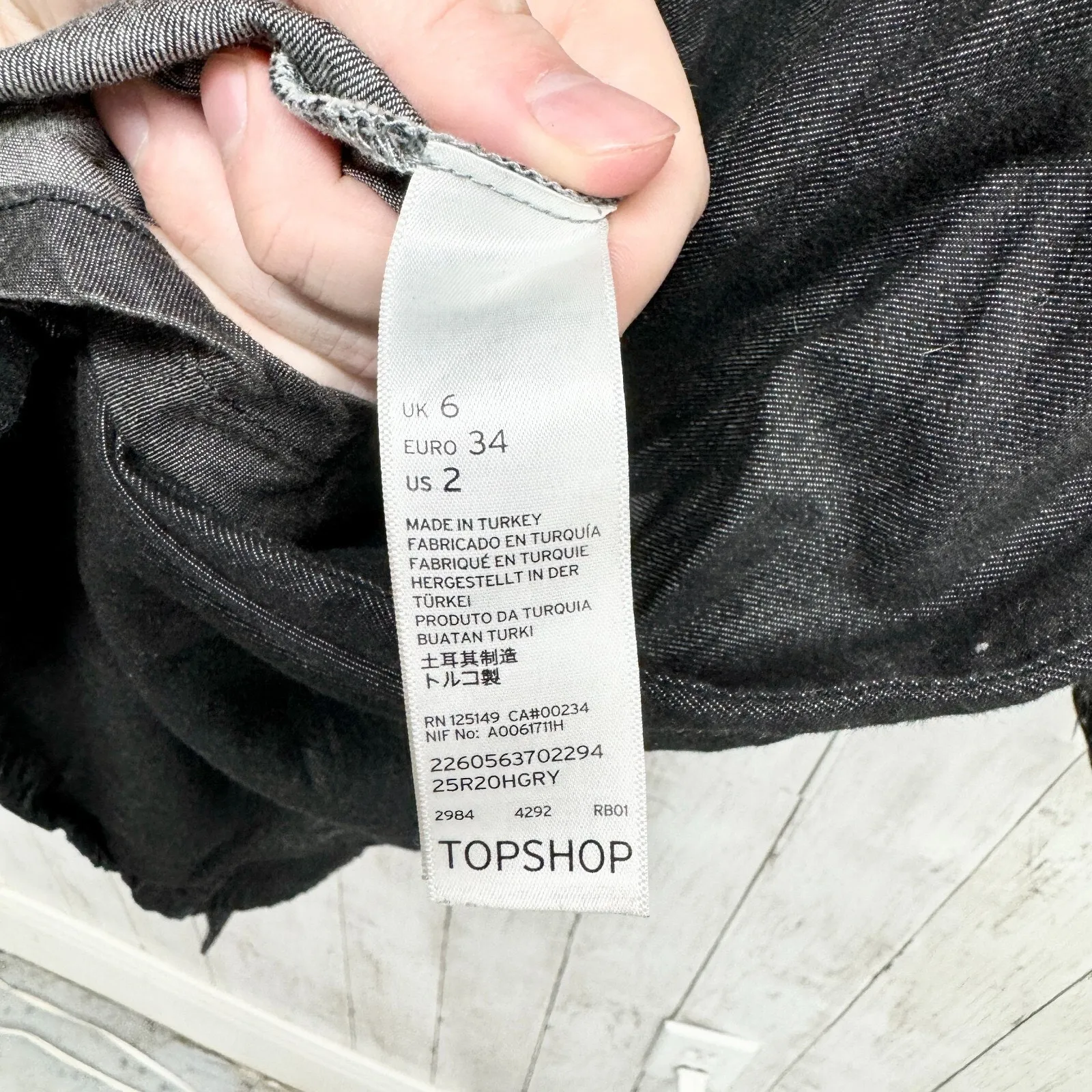 TopShop Boutique Jacket Women Sz 2 Black Gray Denim Patchwork Long Button Down - Image 5