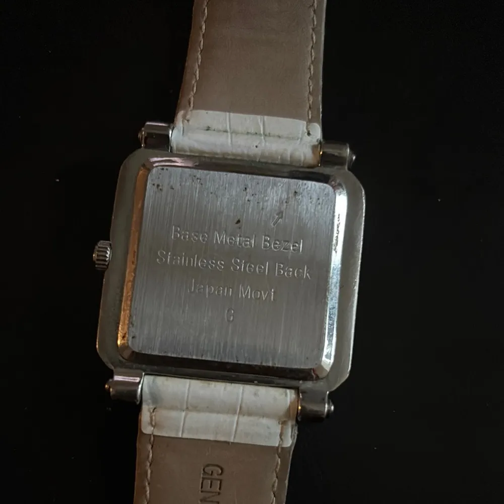 Premier Designs EUC  Elegant White Leather Strap Watch Analogue Square Adjustable - Image 5