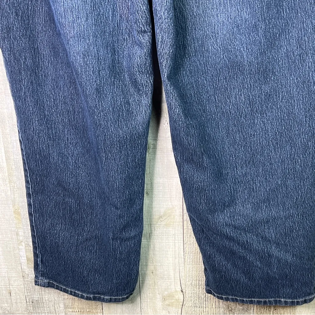 Gloria Vanderbilt “Amanda” Size 24W 5 Pocket Blue Denim Jeans Straight Leg - Image 6