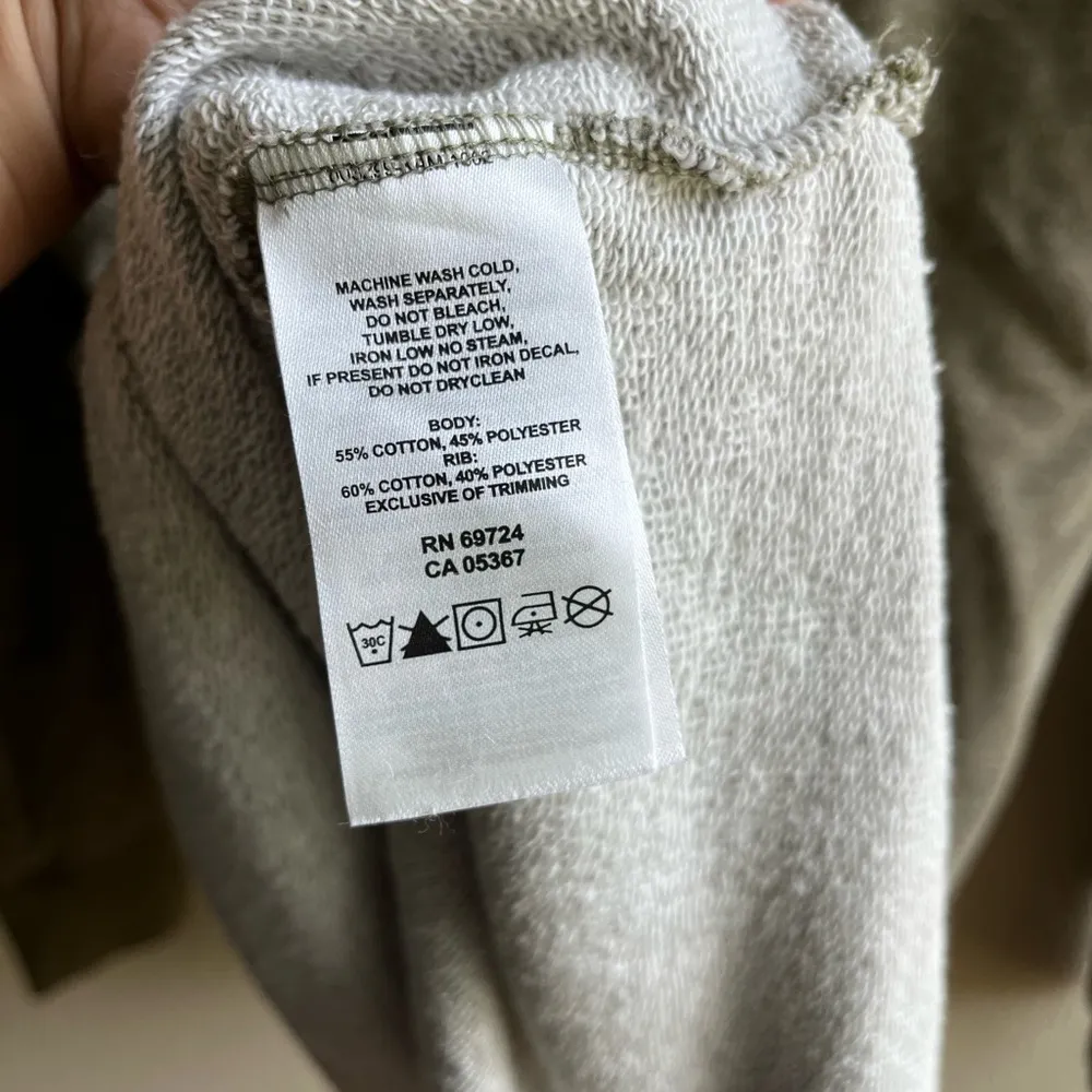 Columbia Turtle Neck Sweatshirt, Vintage Plain long Sleeves Sweater - Image 6