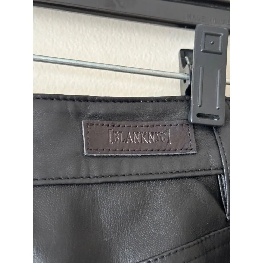 Blank NYC Womens Black Faux Leather Flare Shorts In Stunner Move Size 25 - Image 4