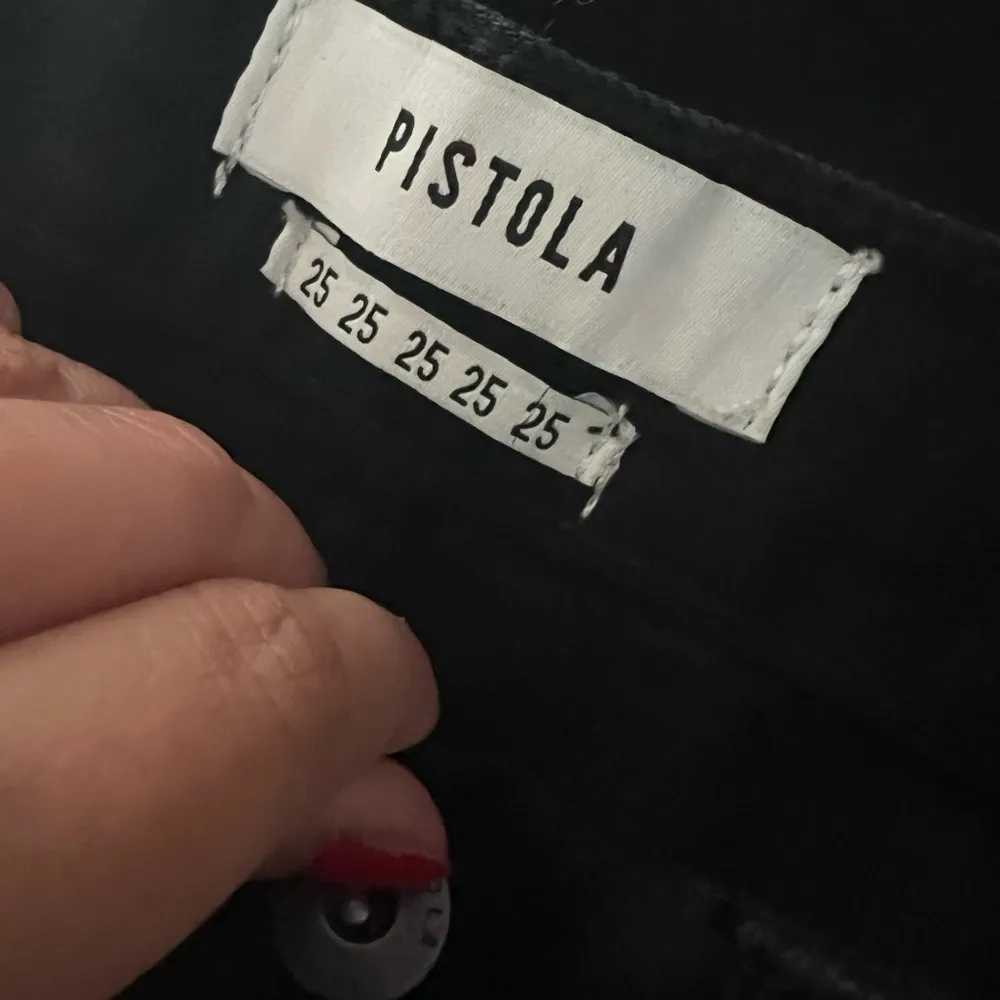 NWT PISTOLA Nico Embellished Black High-Rise Mom Leg Jeans Sz 25 - Image 7