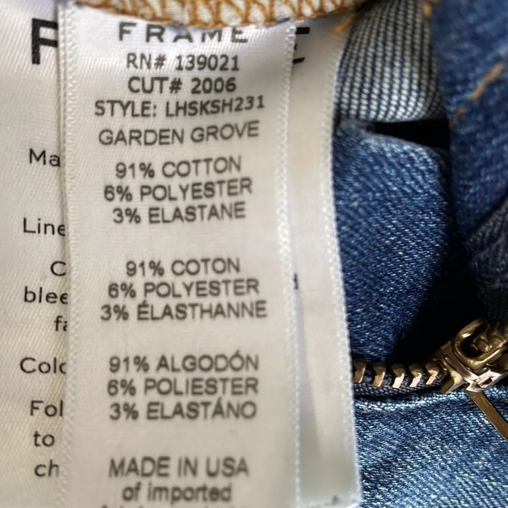 Frame Le High Skinny Stiletto Hem Jeans in Garden Grove Wash. - Image 9