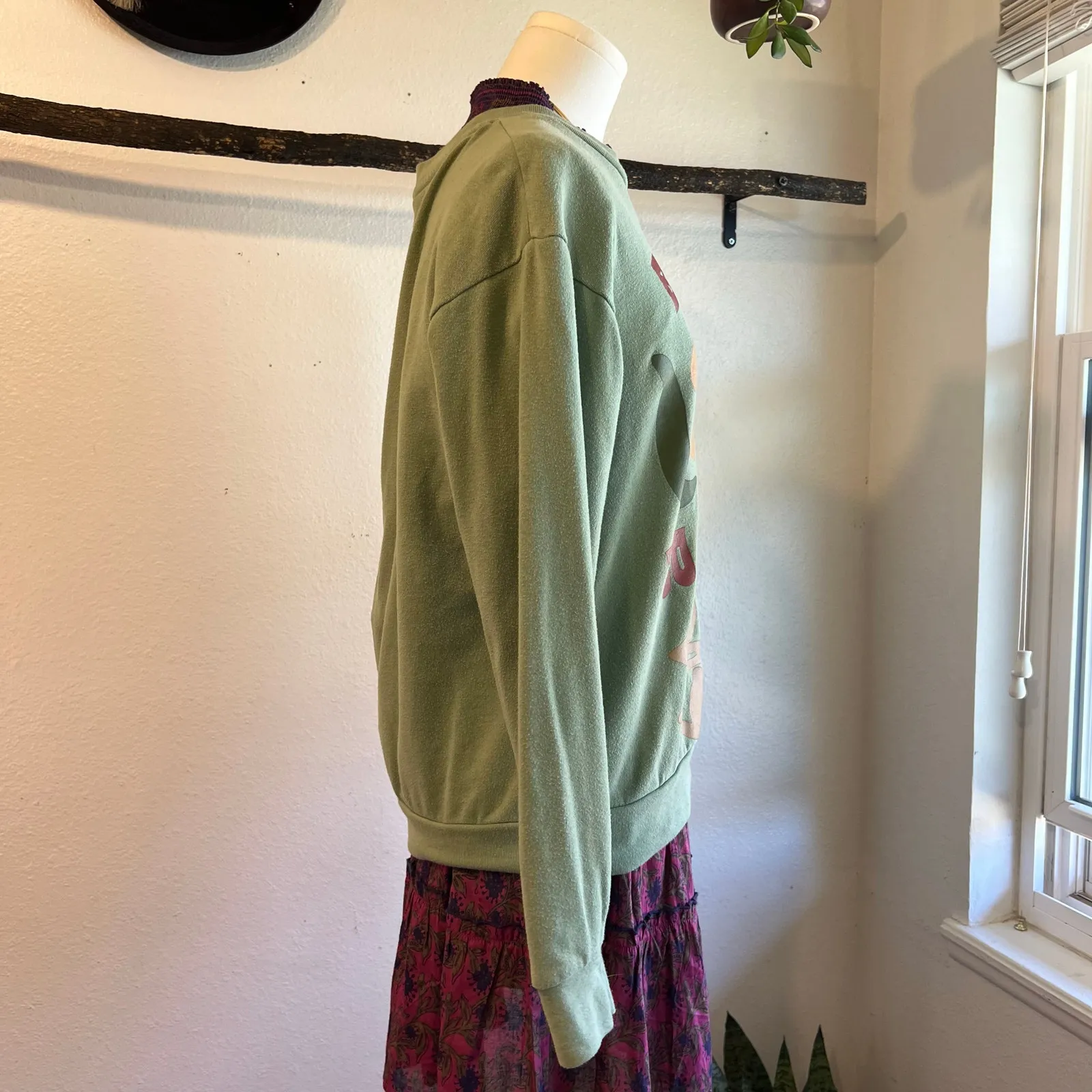 Desert Dreamer Green Oversized " Be Kind to Nature " Crewneck Sweater Size XS - Image 4