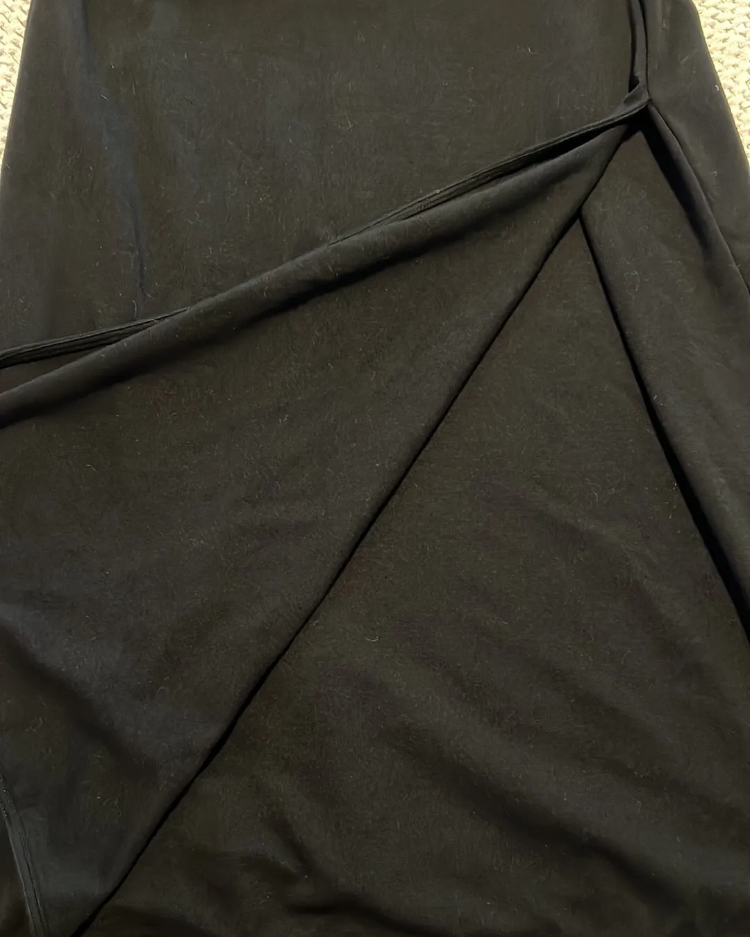 Lauren  Black Dress With Side Buckled Trim W22 - Image 6