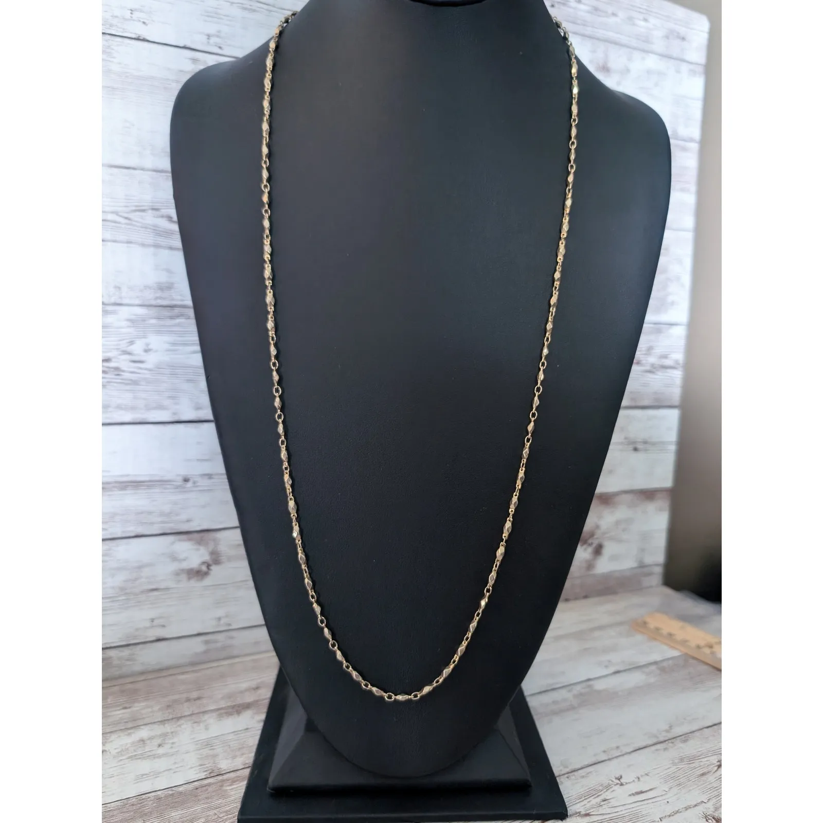 Vintage Necklace 30" Fancy Gold Tone - Image 2