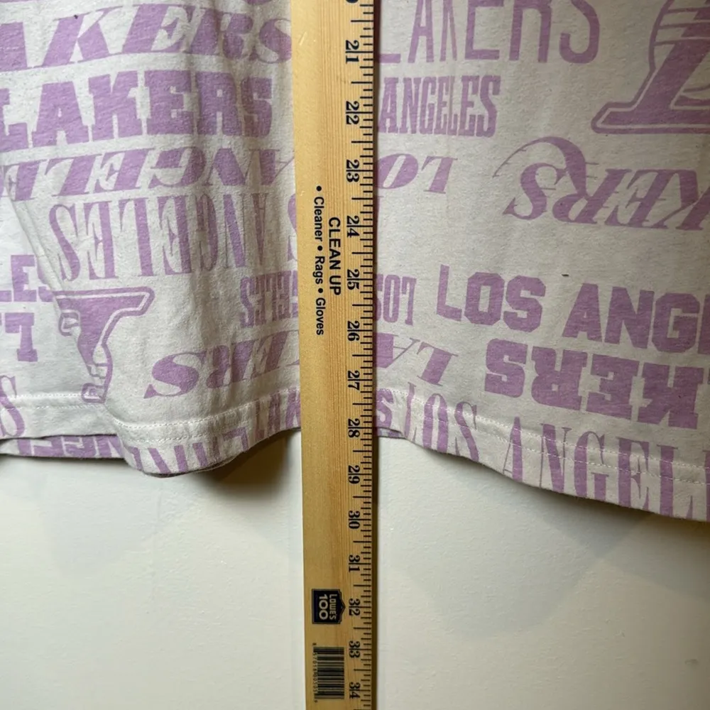 Lakers NBA Women’s Graphic Tee Basketball Purple size XXL - Image 5