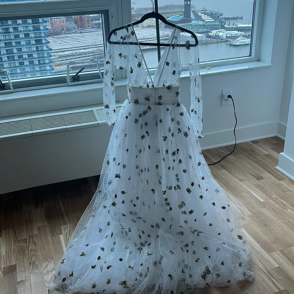 NWT LURELLY CETUS TULLE GOWN - Image 8