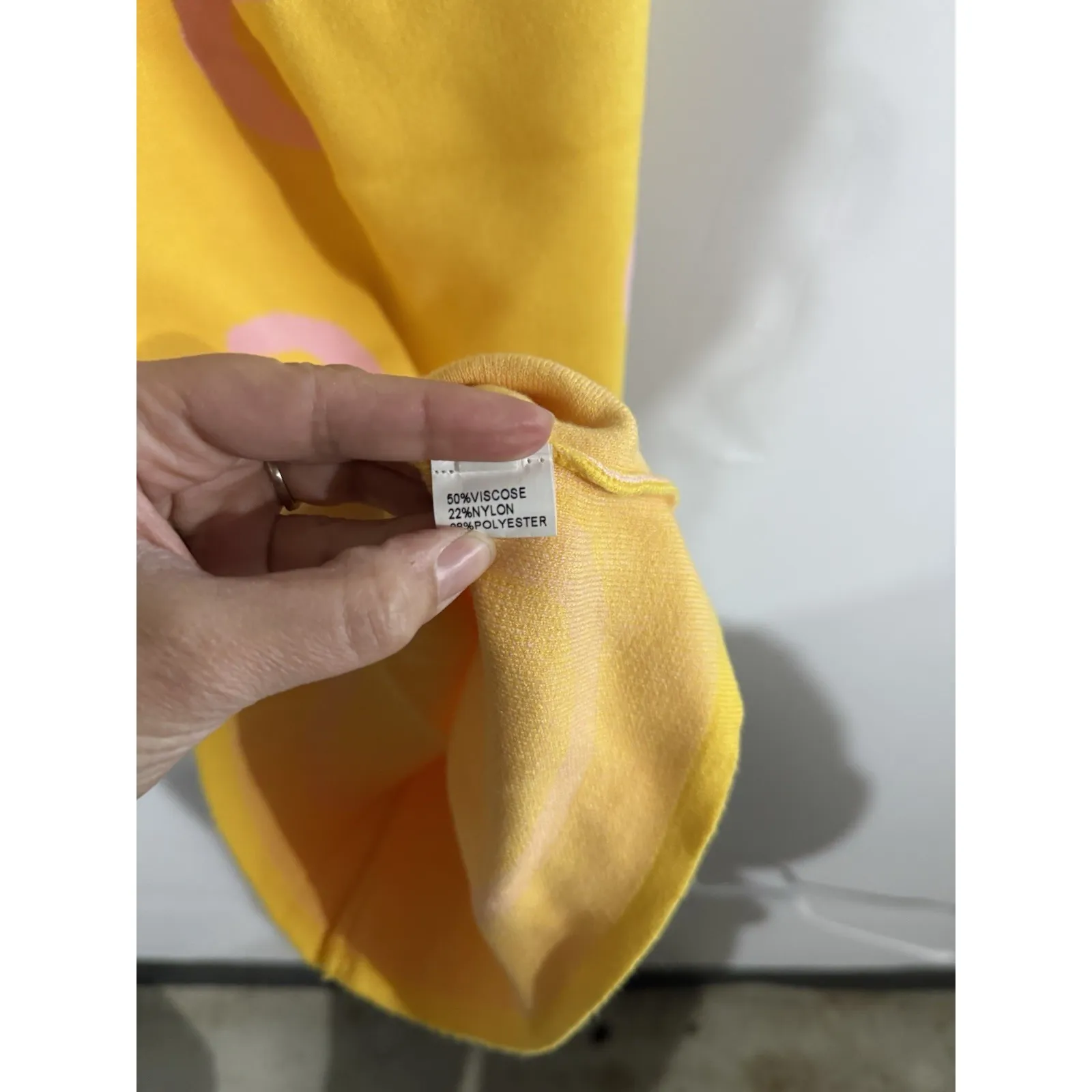 Kollyy Women's‎ Y2K Yellow Abstract Body Con Dress Size S NWT - Image 6