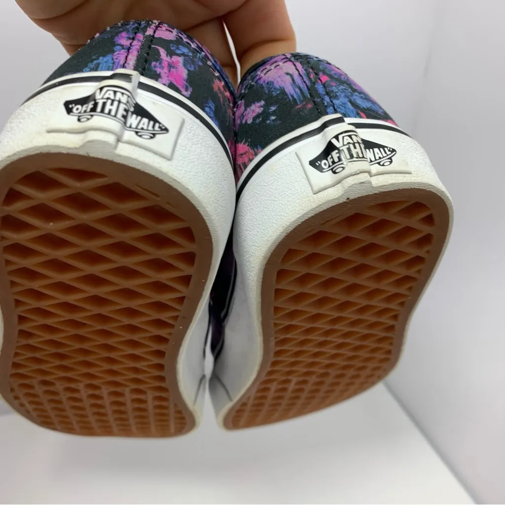 Vans Floral‎ pattern, Pink, purple, blue and black. Womens 6 or Mens 4.5 - Image 13