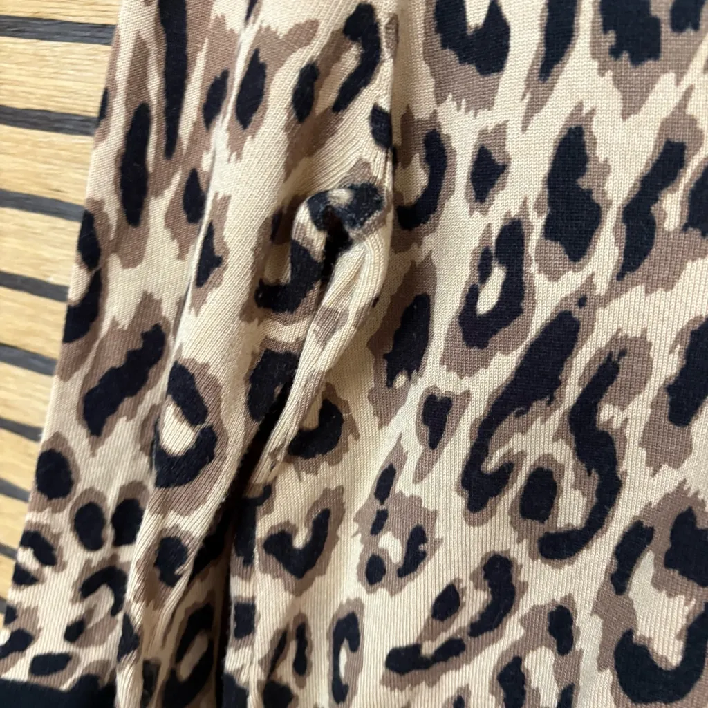 Joseph‎ A Leopard Print Sweater Top Size Small - Image 5