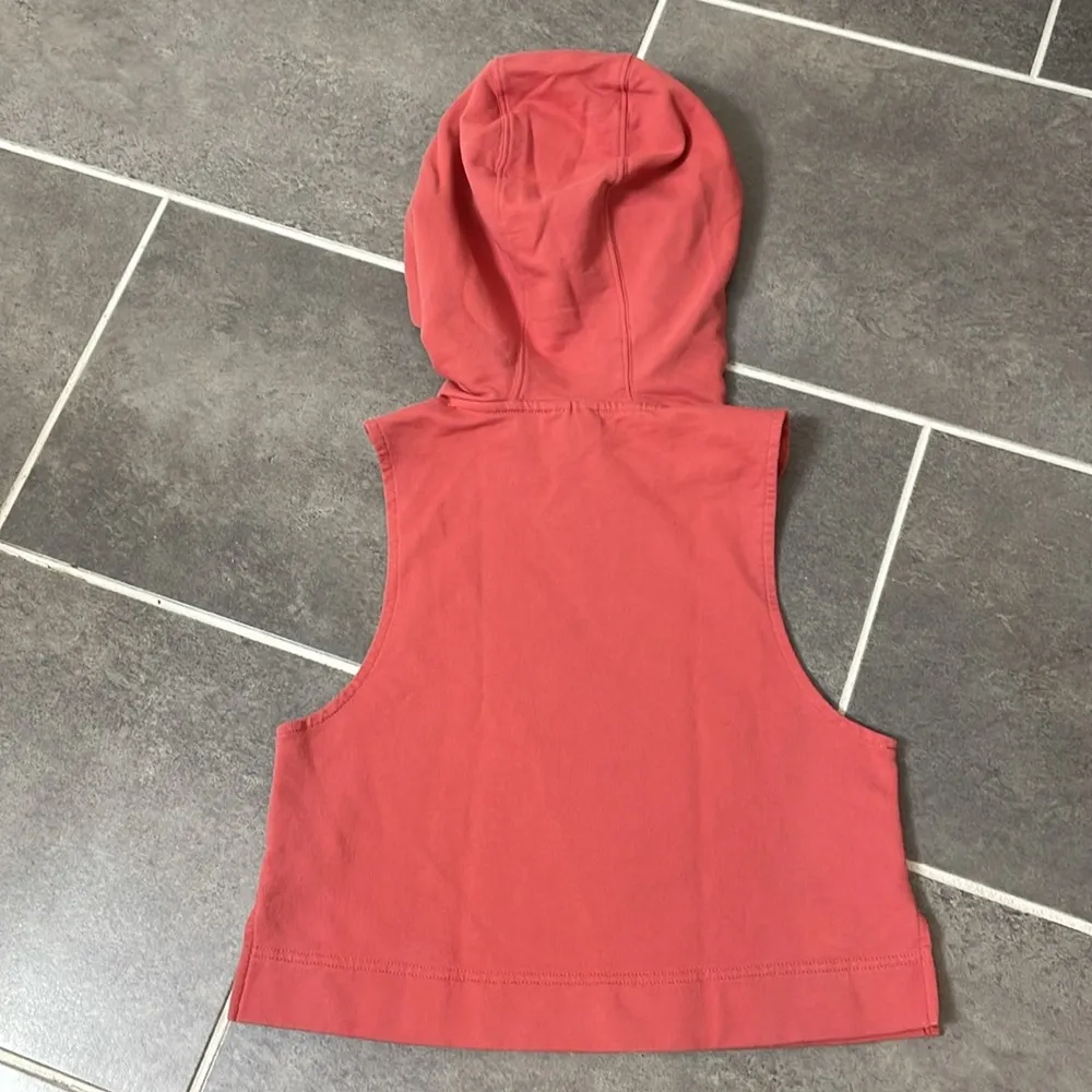 Gymshark Legacy Cropped Hoodie size XS - Image 2