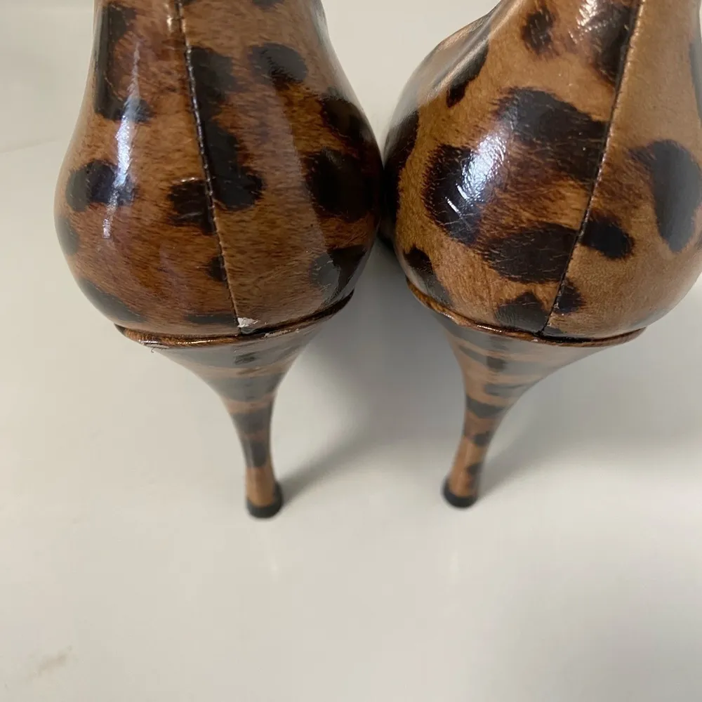 Stuart Weitzman 8.5 cheetah leopard print sexy open toed heels $100 - Image 2