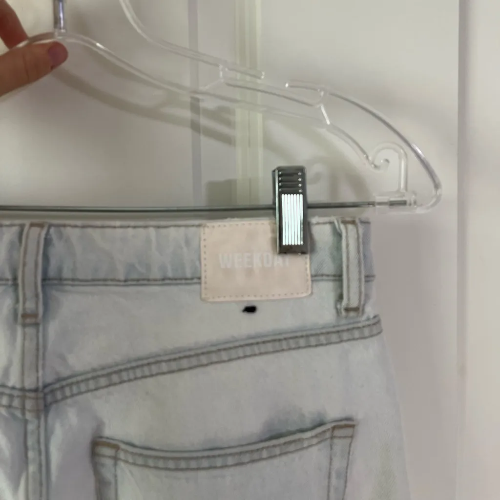 Weekday Seattle Jeans in Seattle Bleach- Size 26 - Image 5