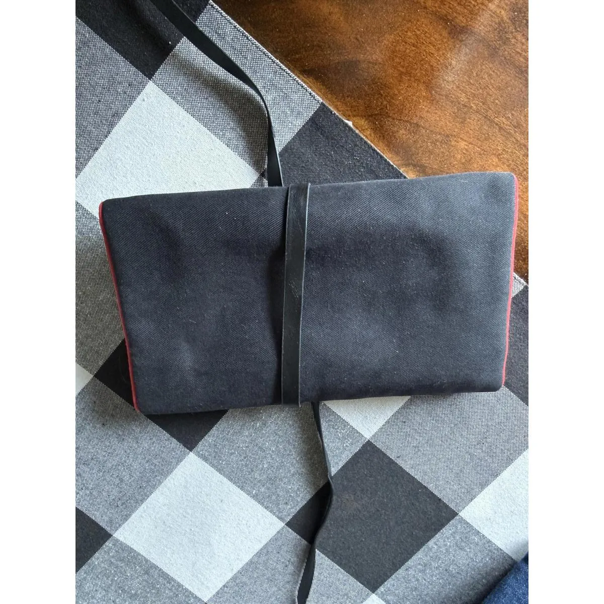 Yves Saint Laurent Black and Red Tri - Image 7