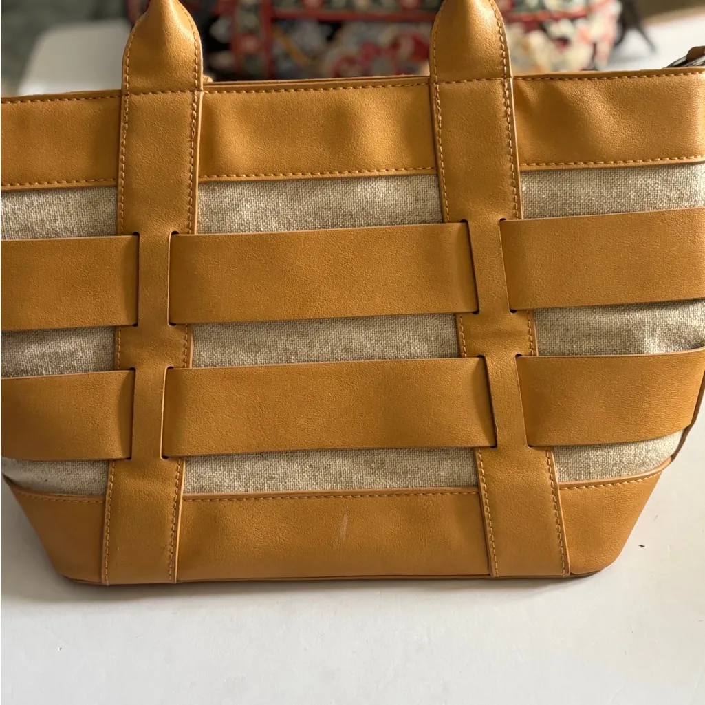 MIZTIQUE TAN NATURAL FAUX LEATHER AND CANVAS HAND BAG ZIP CLOSURE POCKET INSIDE - Image 3