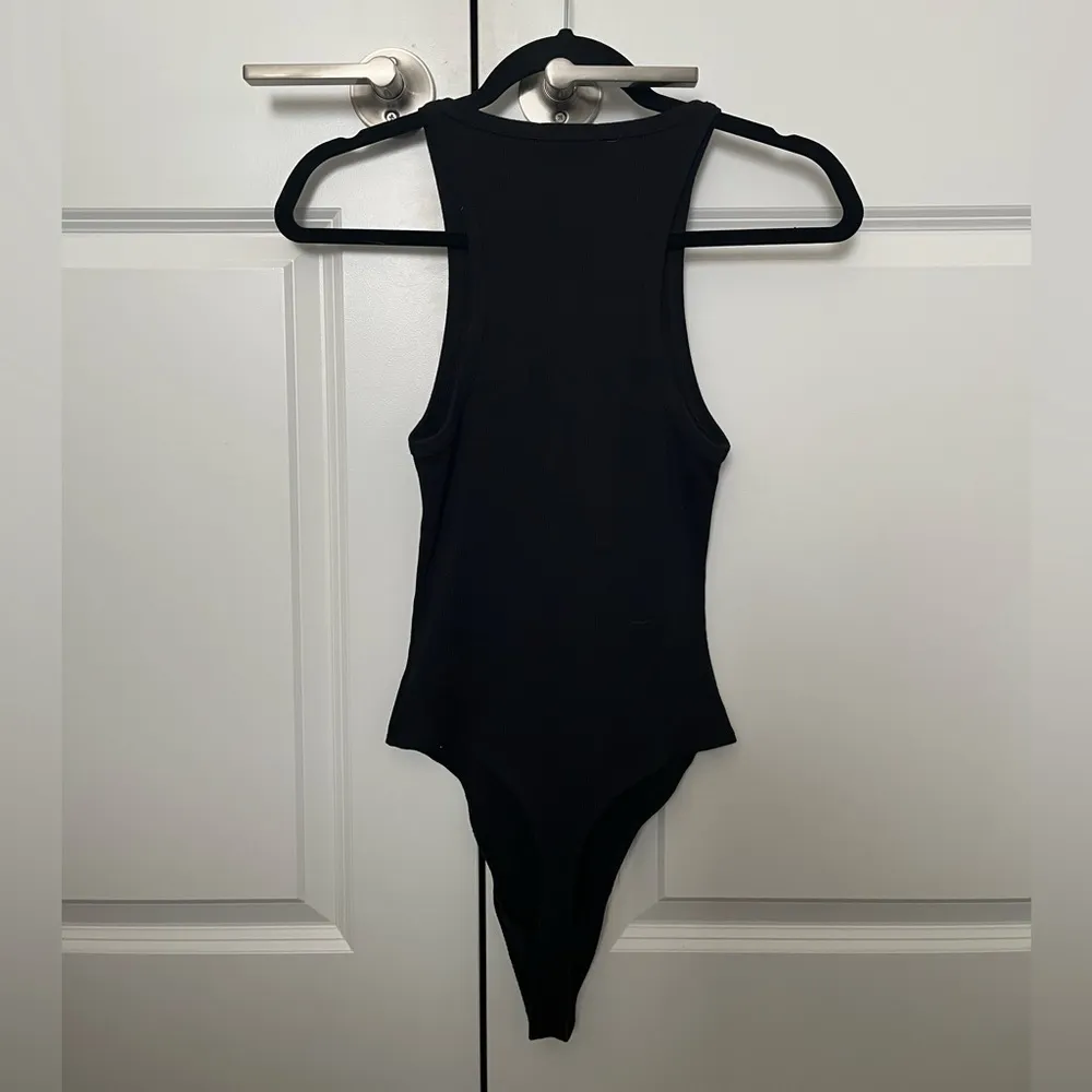 NWT  Black Ribbed Racerback Spaghetti Strapped Tank Top Bodysuit - Image 5