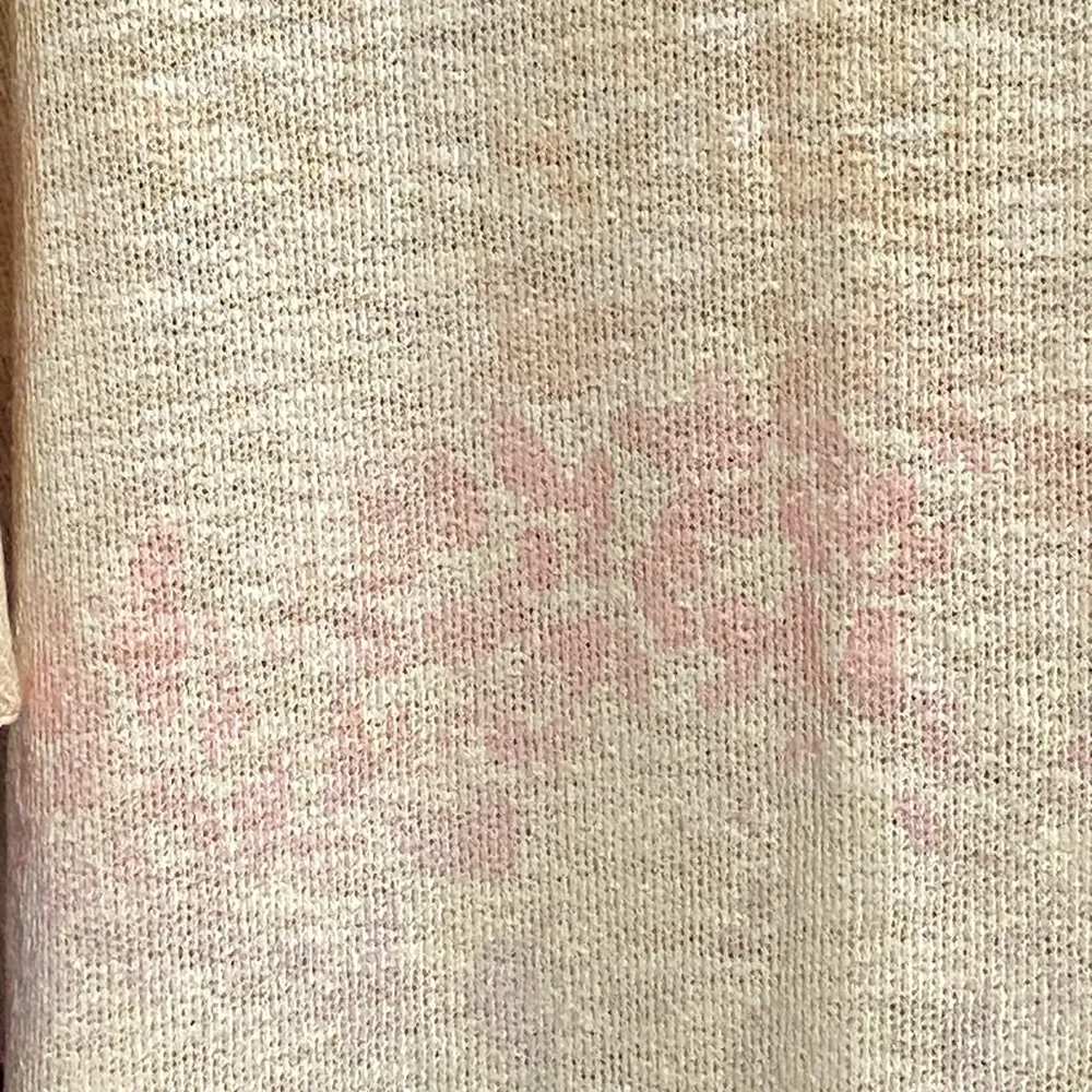 short sleeve sweater with light animal print size XL NWT - Image 2