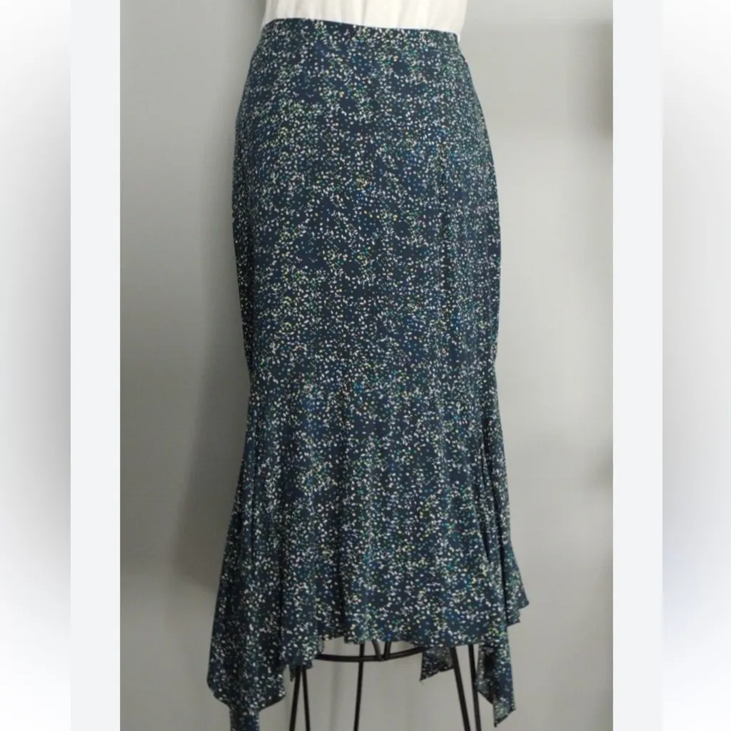 Max Studio Asymmetrical Skirt in Navy and Lime - Image 2