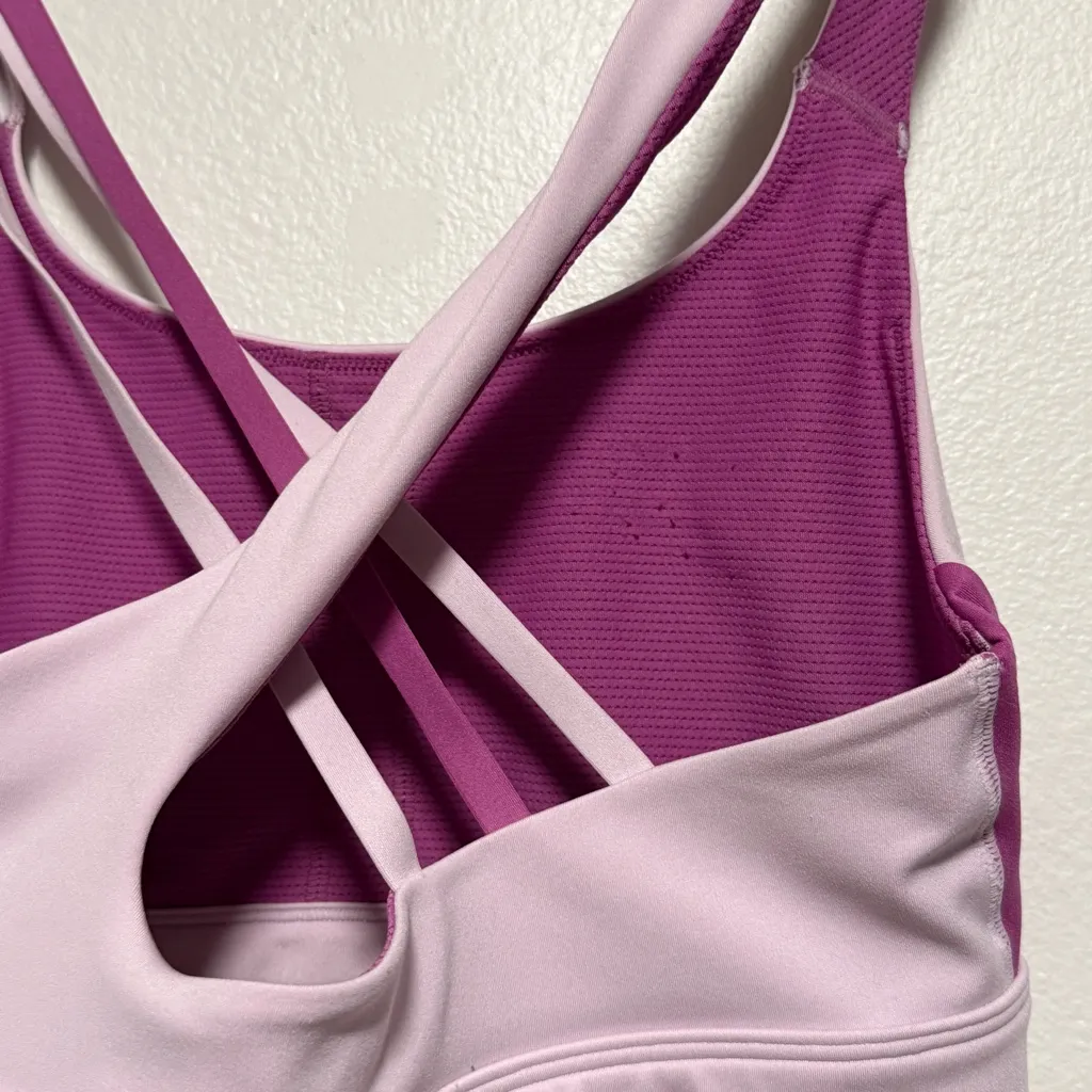 athleta sports bra size M - Image 4