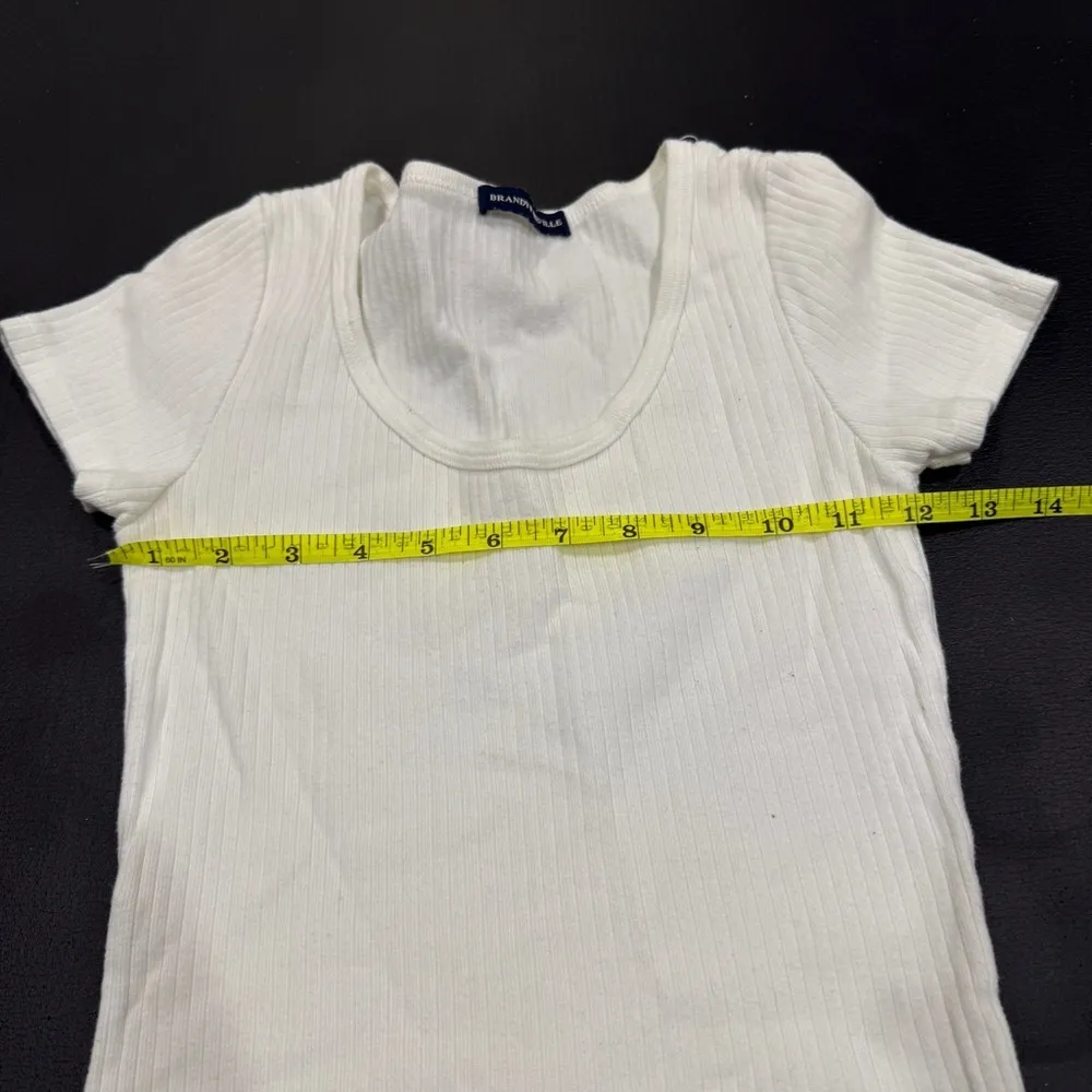 Brandy Melville White Ribbed Short Sleeve Shirt - Image 6