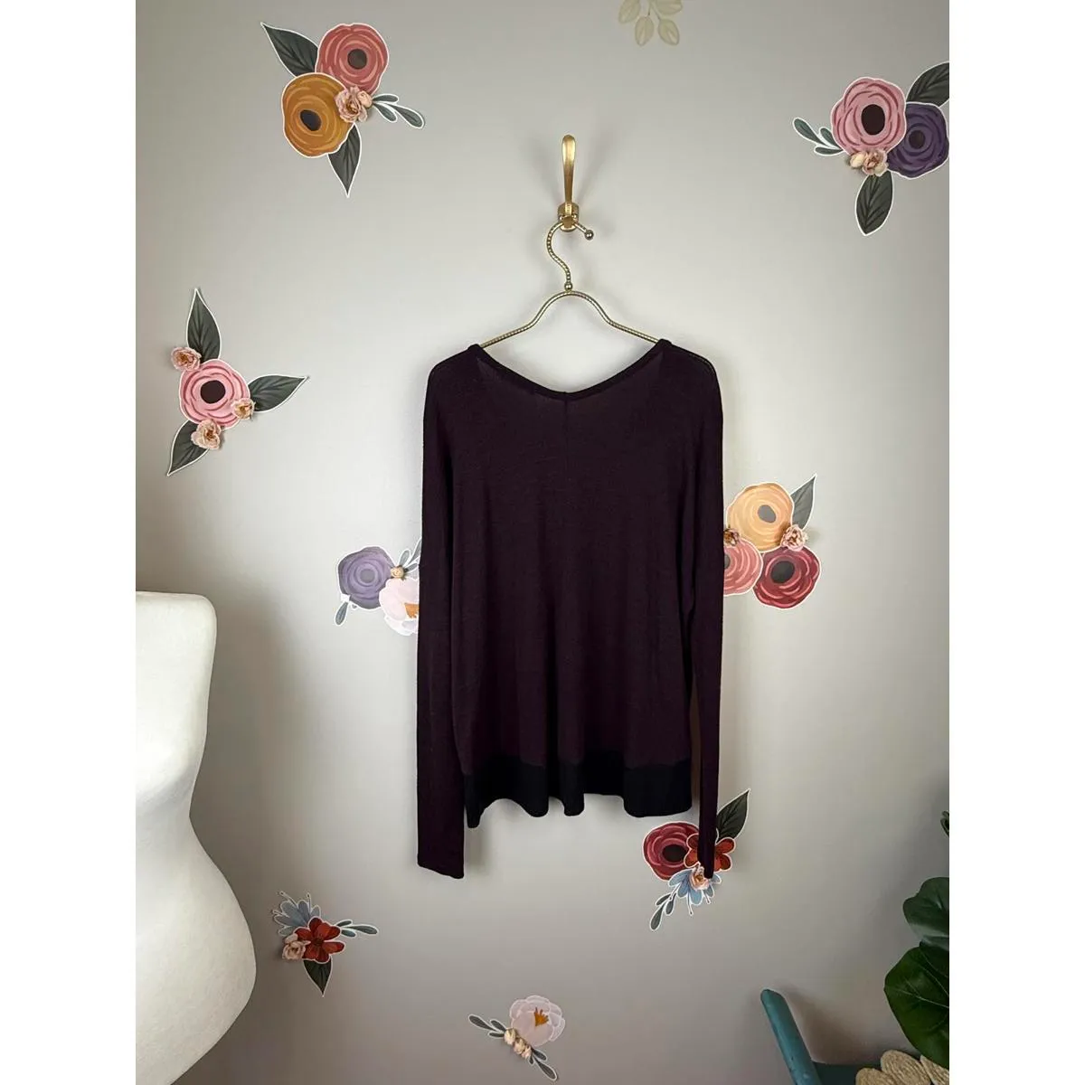 rag & bone Jean Maroon Oversized V-Neck Sweater - Size - Small - Image 3