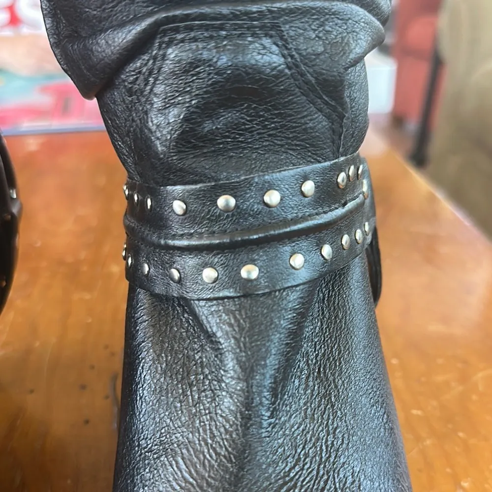 Dingo  Black Leather Studded Women's Boots size 8M - Image 7