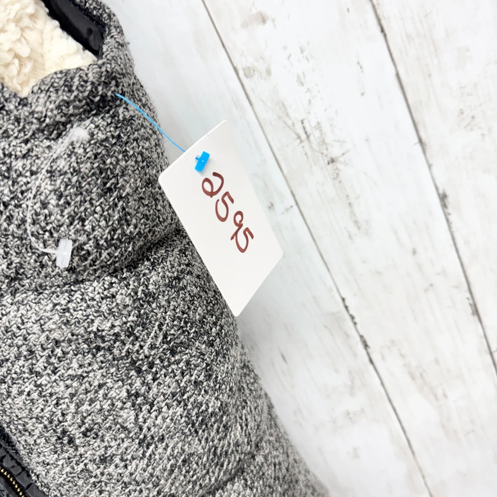 Ci Sono Vest Women Size Medium Black Gray Puffer Hooded Faux Fur Full Zip Pocket - Image 2