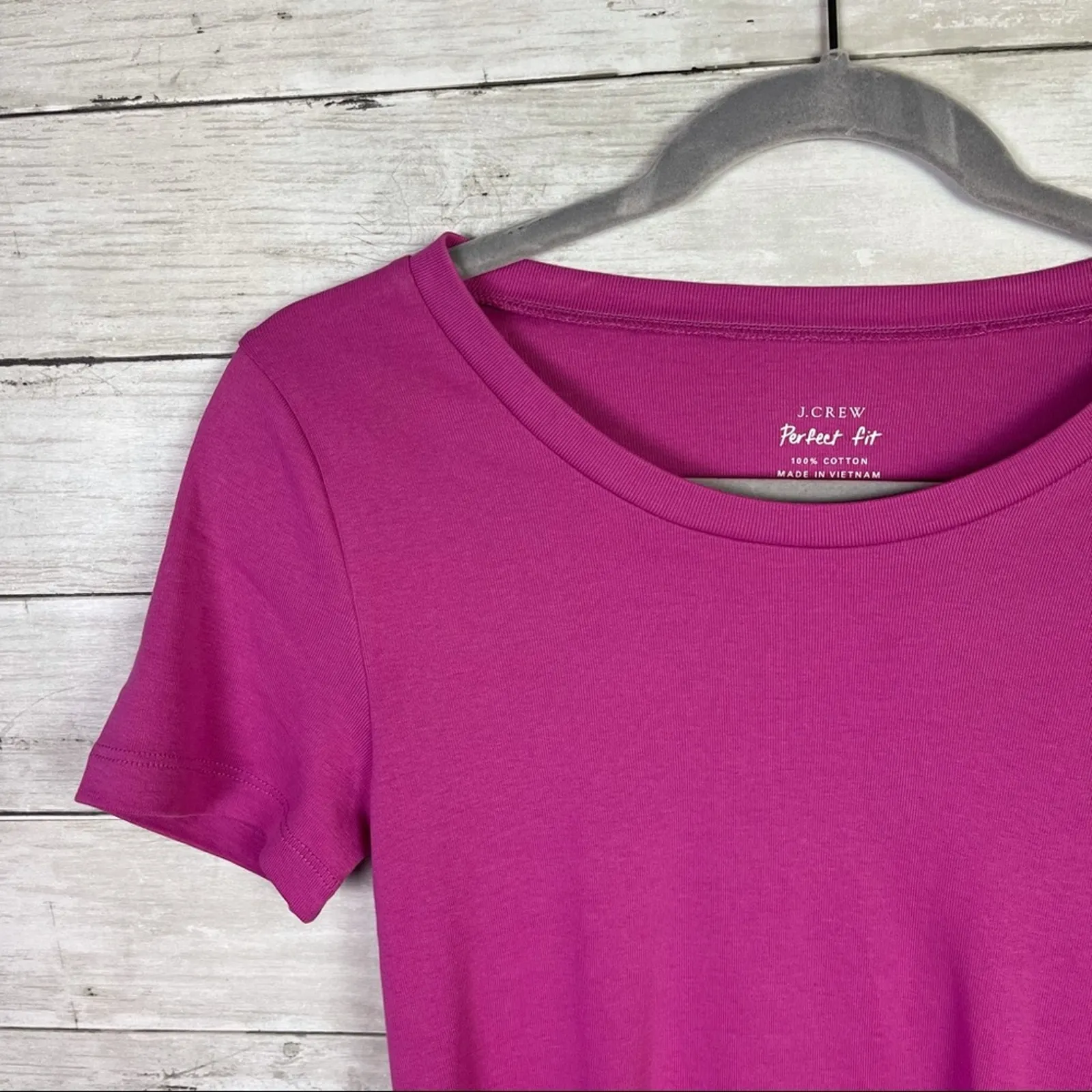 J.Crew  Perfect Fit Short Sleeve Tee Shirt - Image 3