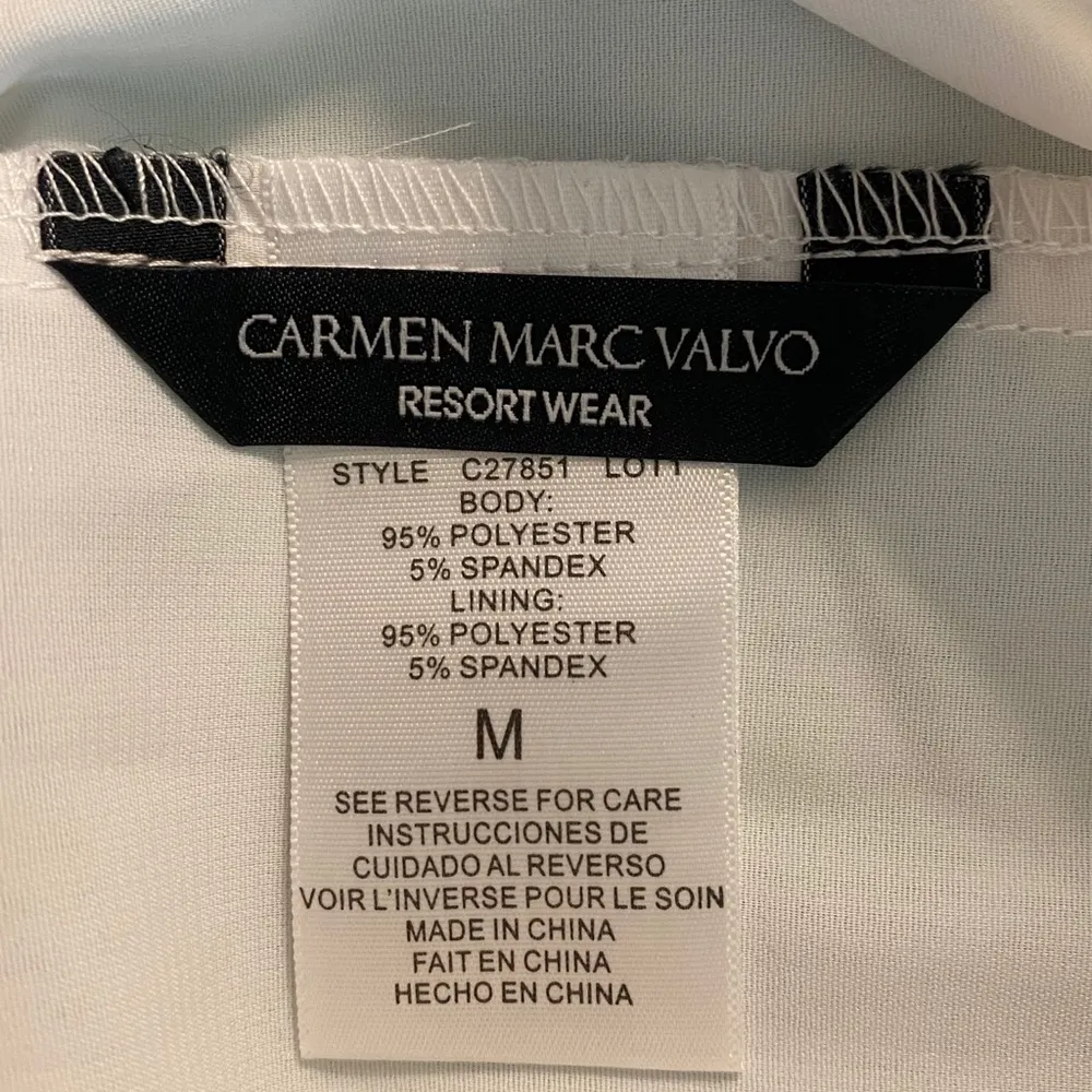 Carmen Marc Valvo White Capri Beach Cover  New - Image 4