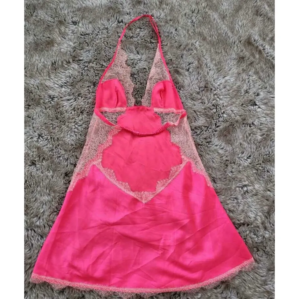 Victoria's Secret Lace Plunge Slip Hot Pink Size Small - Image 3