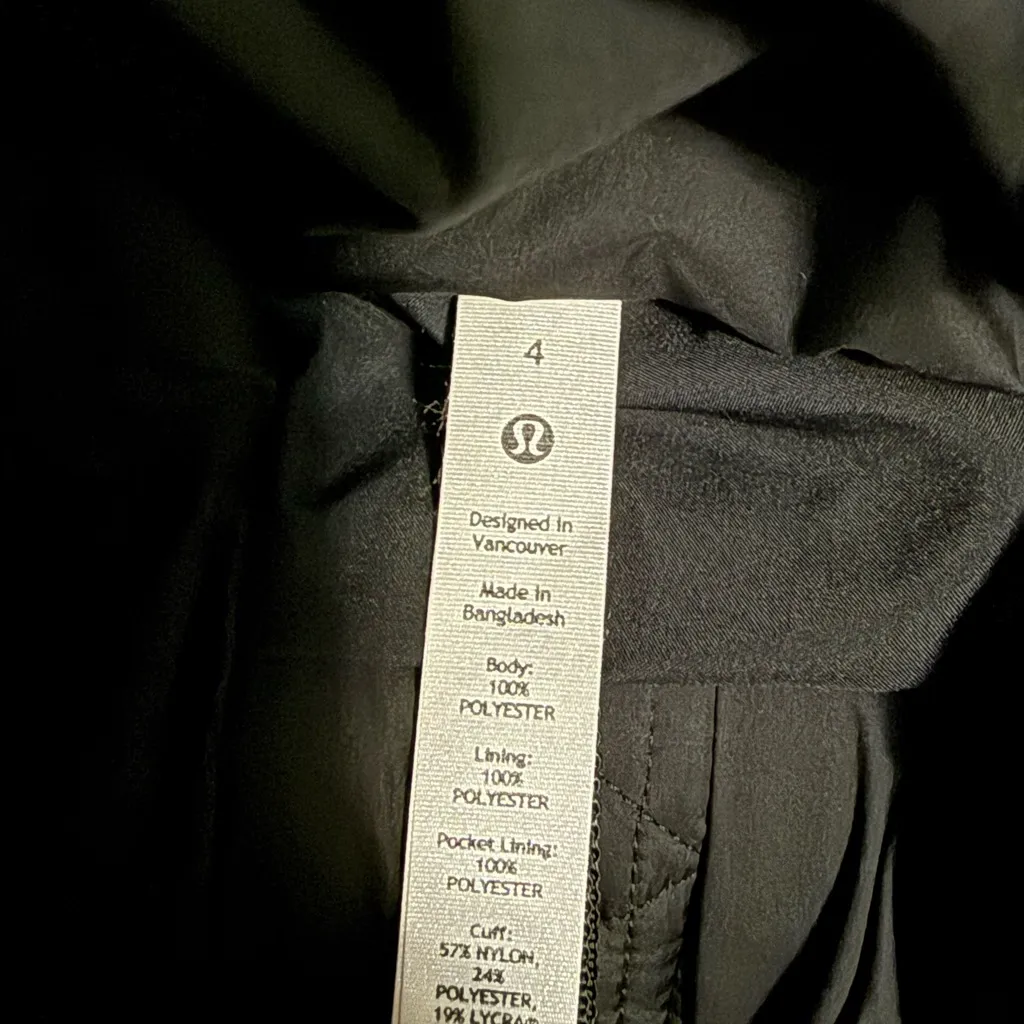 Lululemon wunder puff 600-down-fill jacket size 4 - Image 5