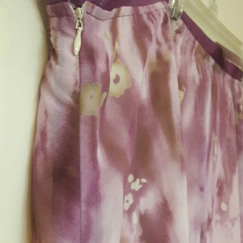 Womens 16W purple floral abstract Flirty Flouncy light weight lined summer skirt - Image 3