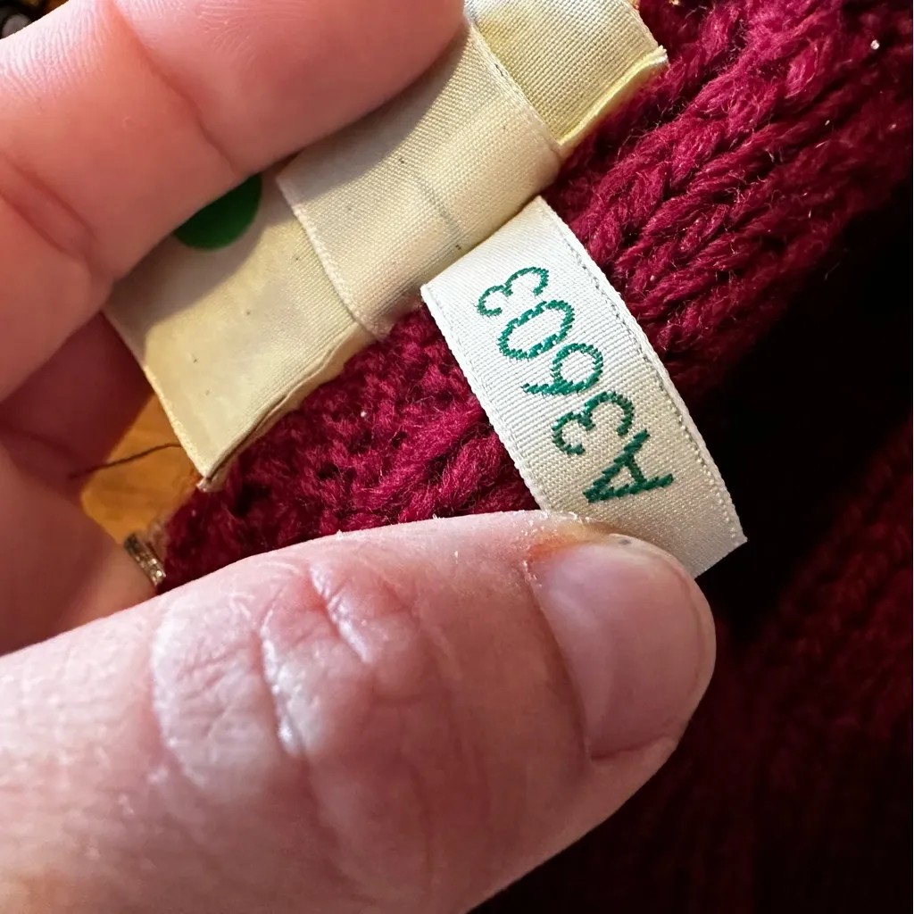 Connemara Knitwear Vintage Merino Wool Cable Knit Shawl Sweater One Size Red - Image 5