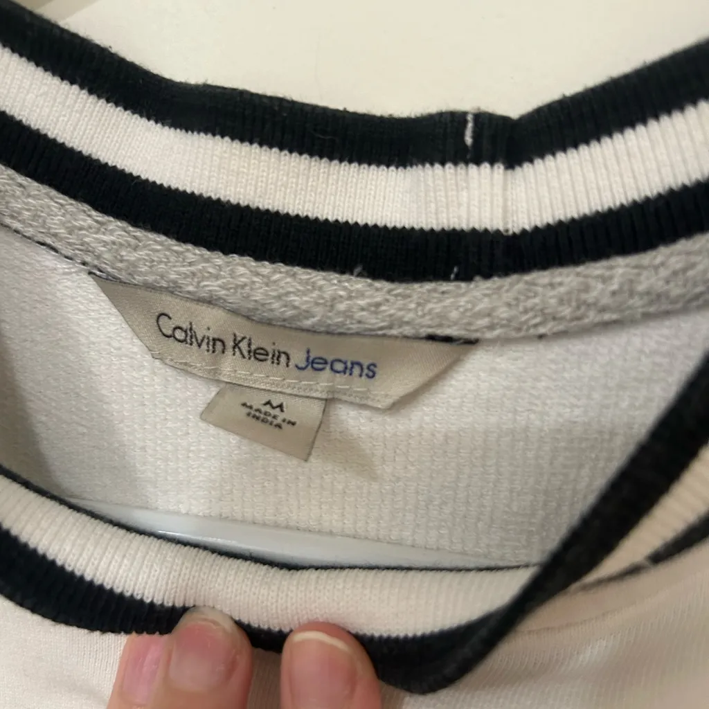 Calvin Klein TShirt - Image 3