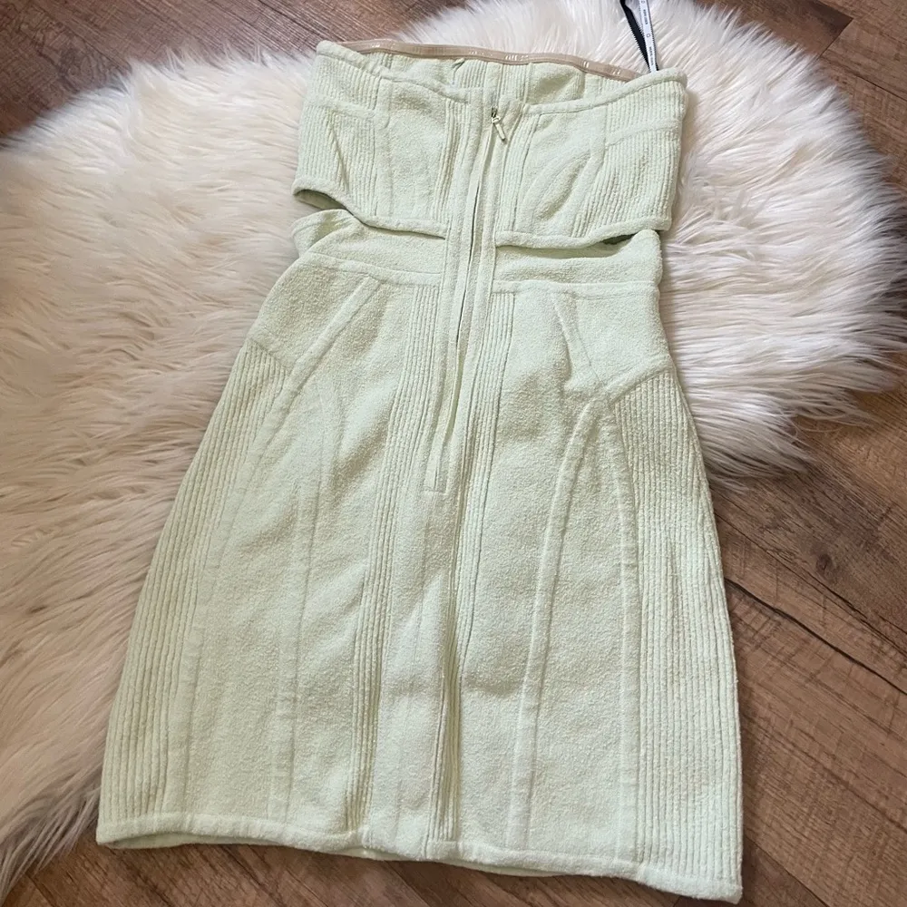 HERVÉ LÉGER Strapless Ribbed Organic Cotton Blend Boucle Mini Dress - Image 11