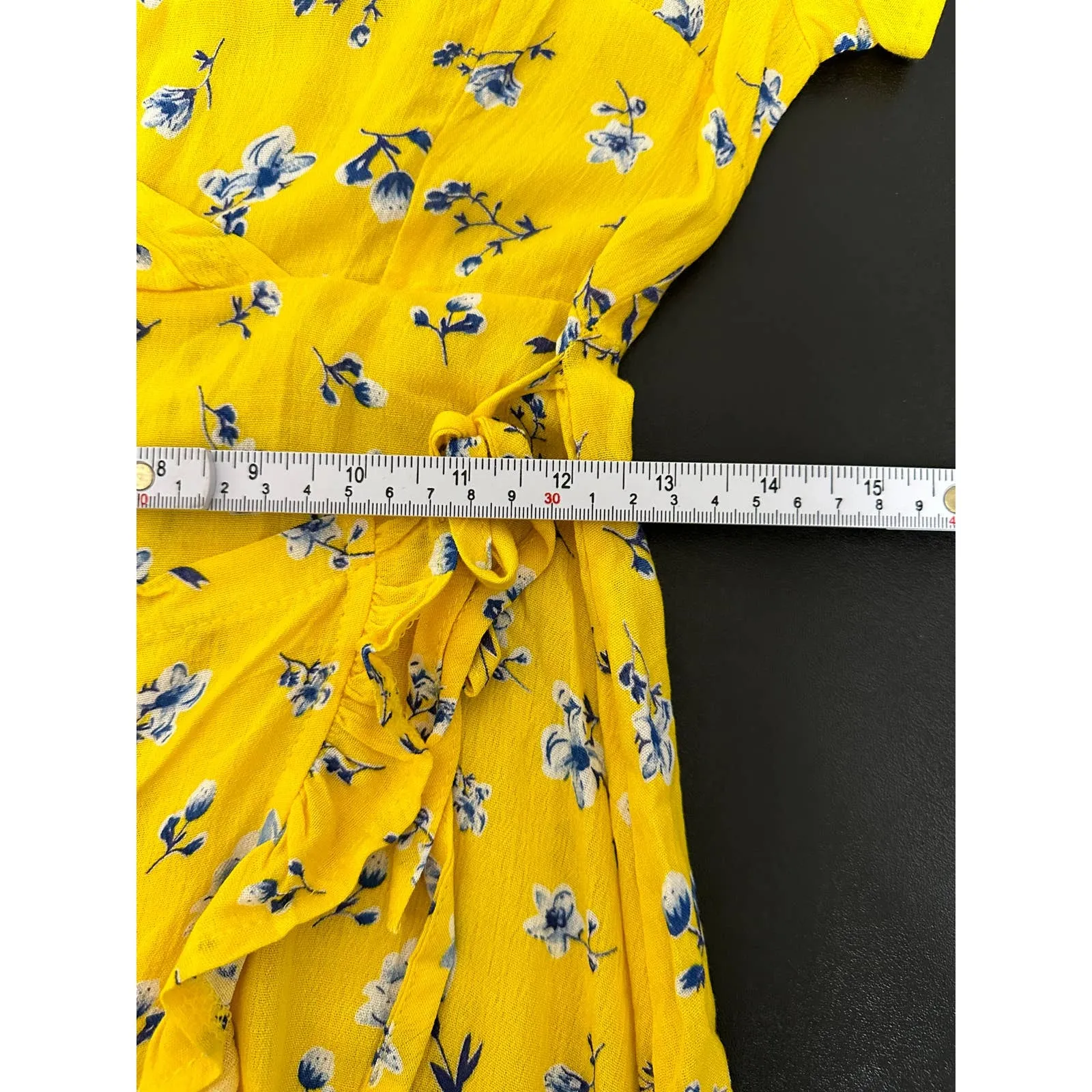 Yellow‎ Floral Faux Wrap Short Sleeve Mini Dress Womens Size Small Yellow - Image 8