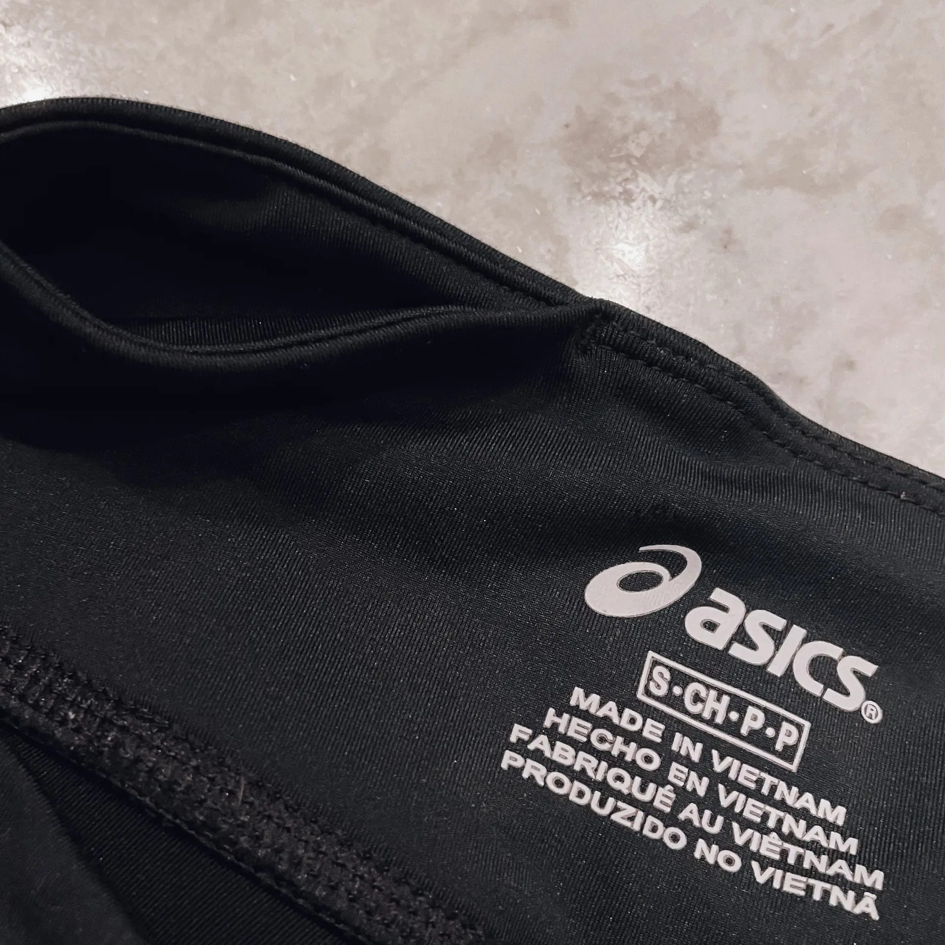 Women's Athletic Capri Black Workout Leggings Size Small - Image 6