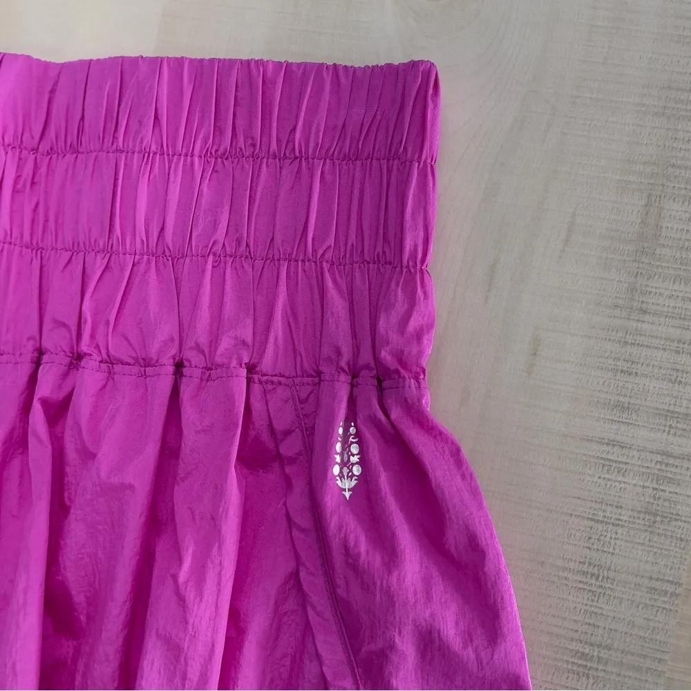 FREE PEOPLE MOVEMENT the way home smocked shorts workout pink M travel - Image 2