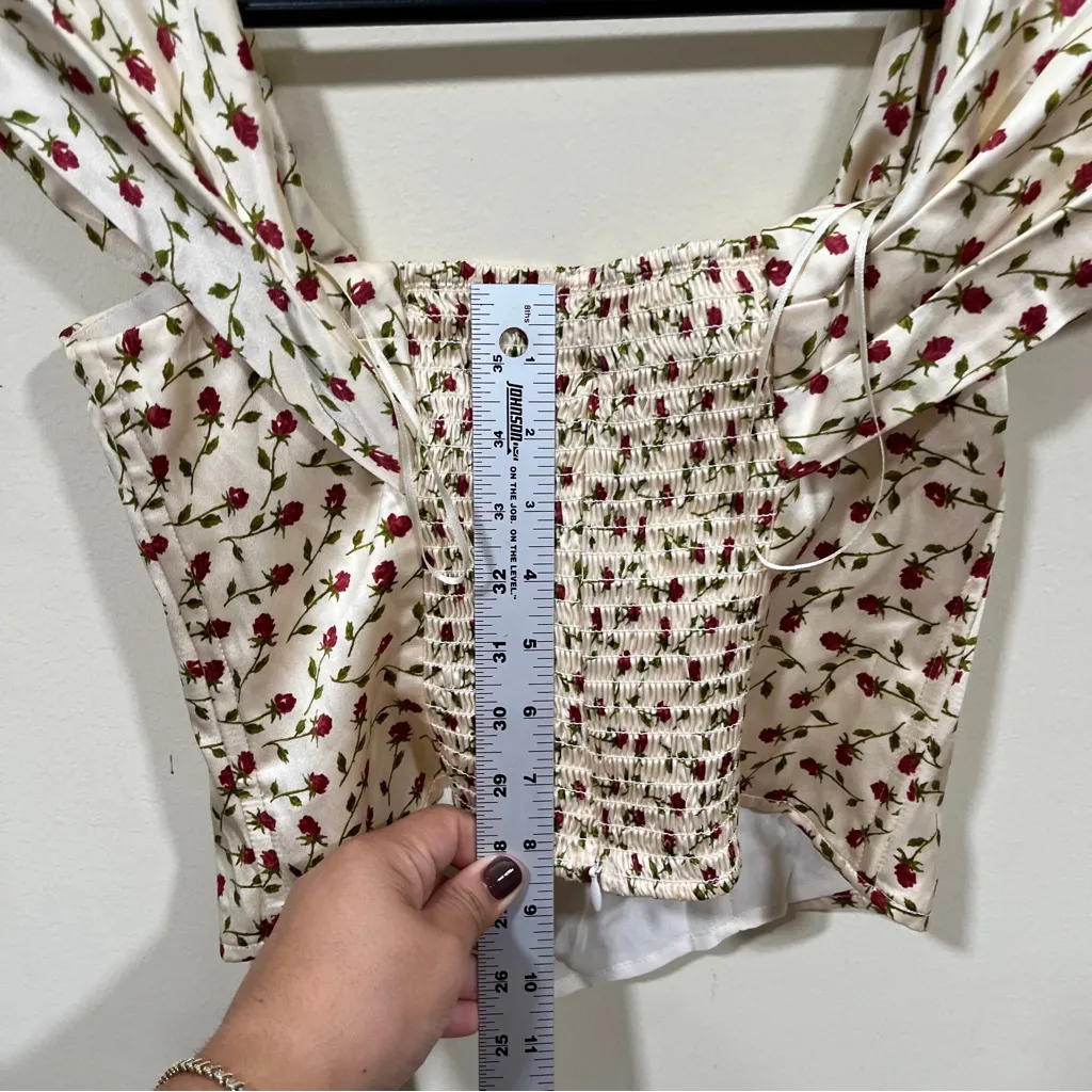 NWT  reformation lux 100% silk top in Madison size o floral - Image 8