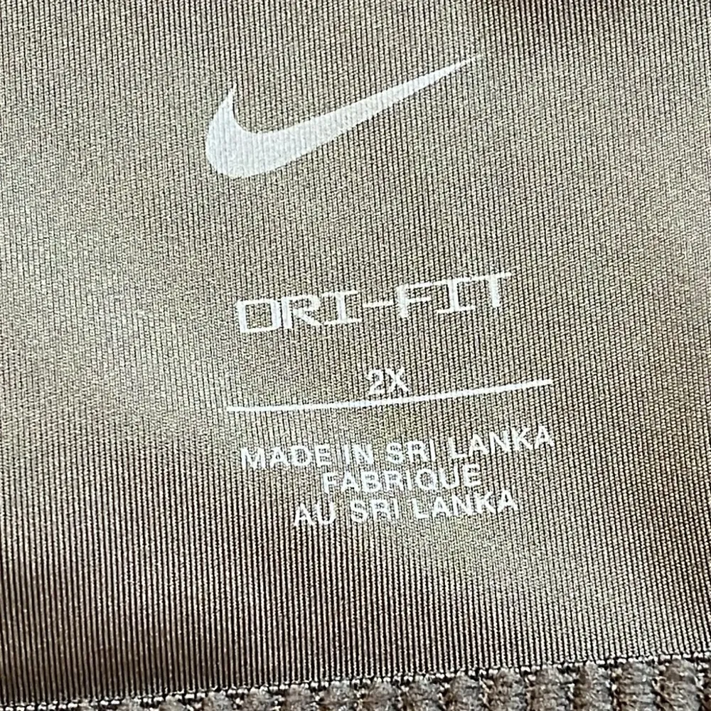 NWT NIKE Olive Green Medium Support Dri-FIT Swoosh Bra Size 2X - Image 11