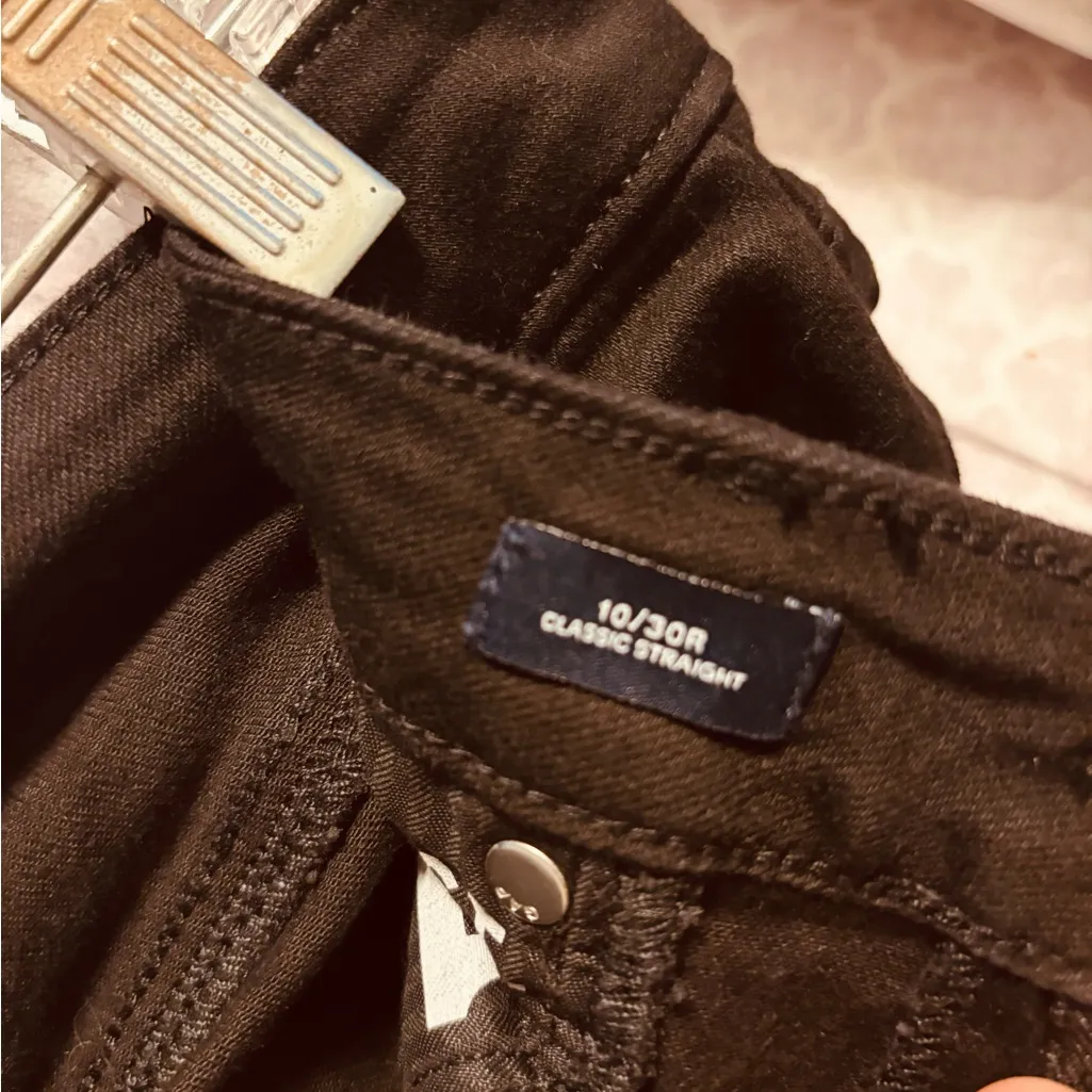 GAP denim women’s  Straight Black Jeans - Image 4