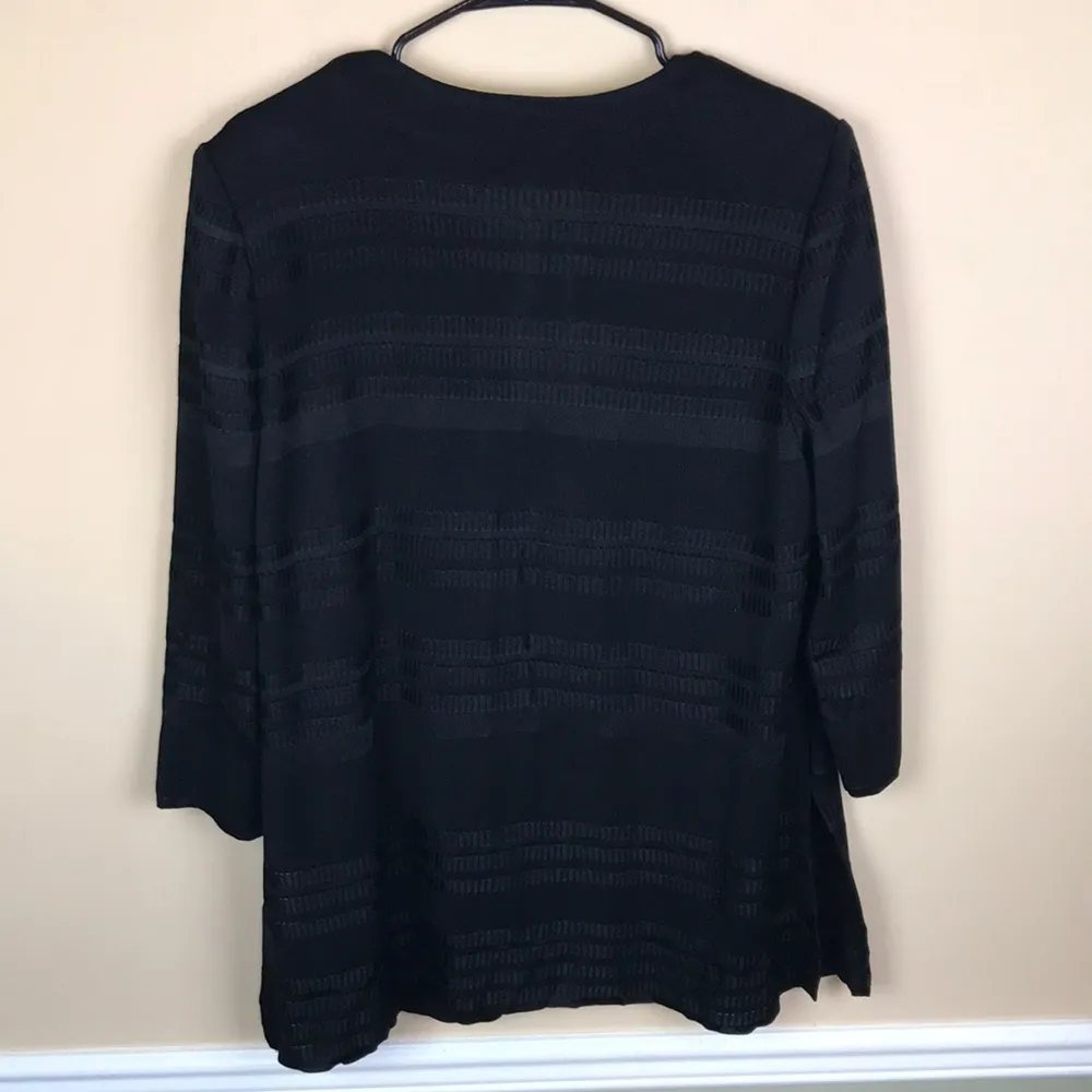 Ming Wang Women’s Black Lime Green Knit Hook Front Cardigan Sweater - Image 9