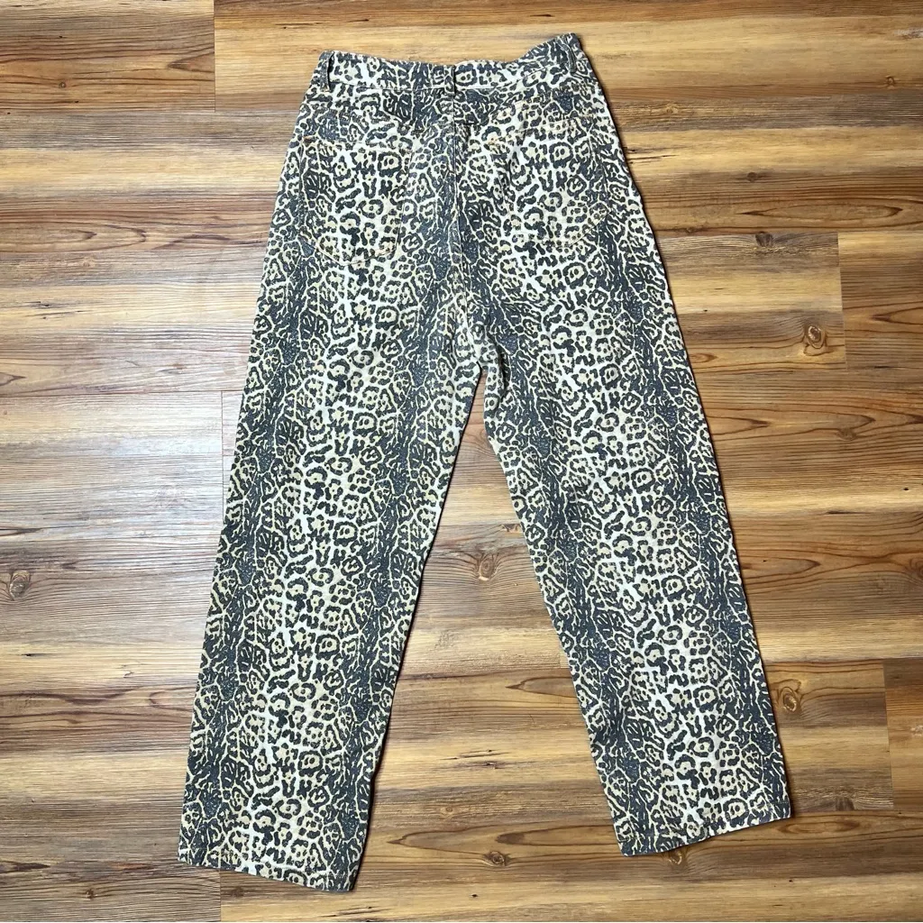 Boutique NEW Leopard Print Straight Leg Pants Y2K Streetwear Mid Rise Size 30/M - Image 4