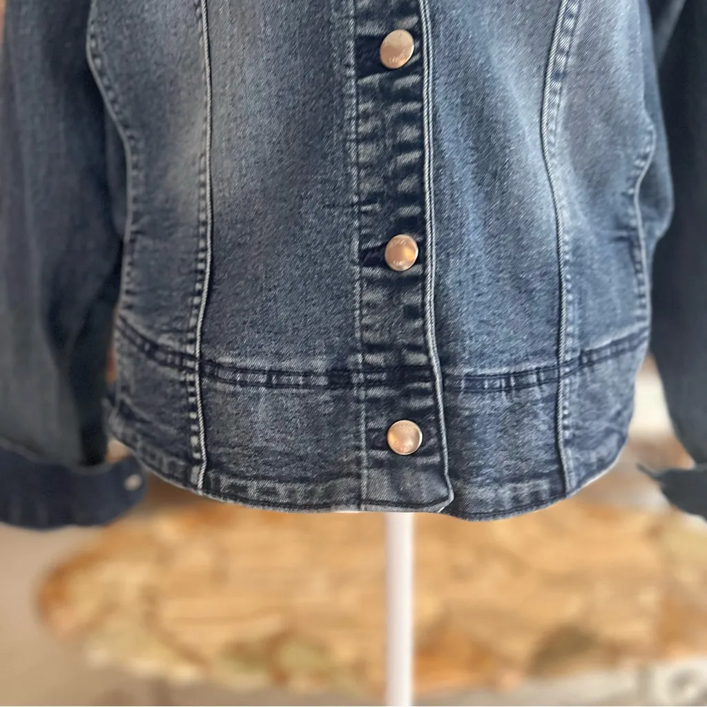 Venus Denim Jacket Medium Wash Large Distressed Trucker Biker Classic - Image 5